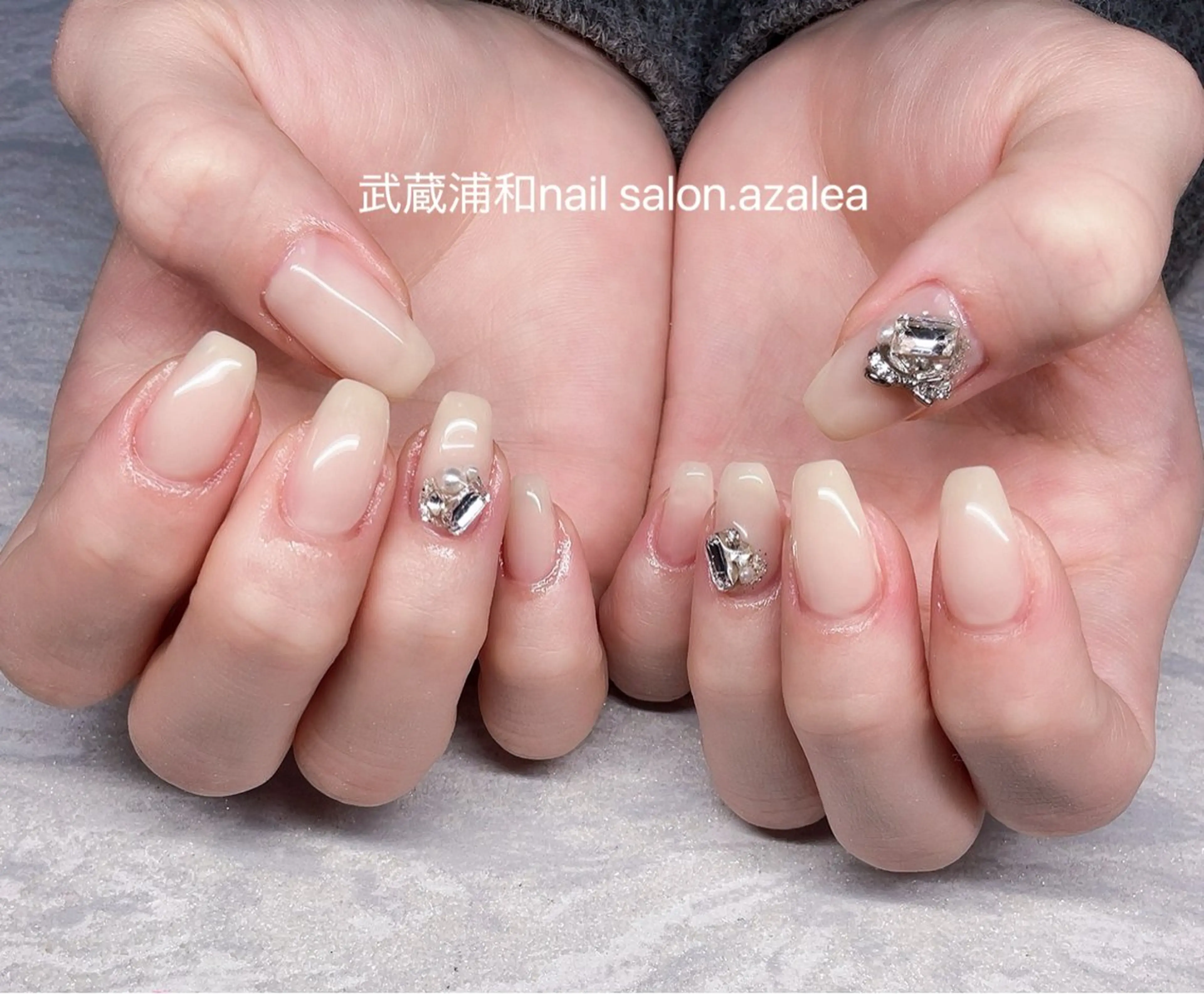 ネイル ハンドネイル R inのネイルデザイン