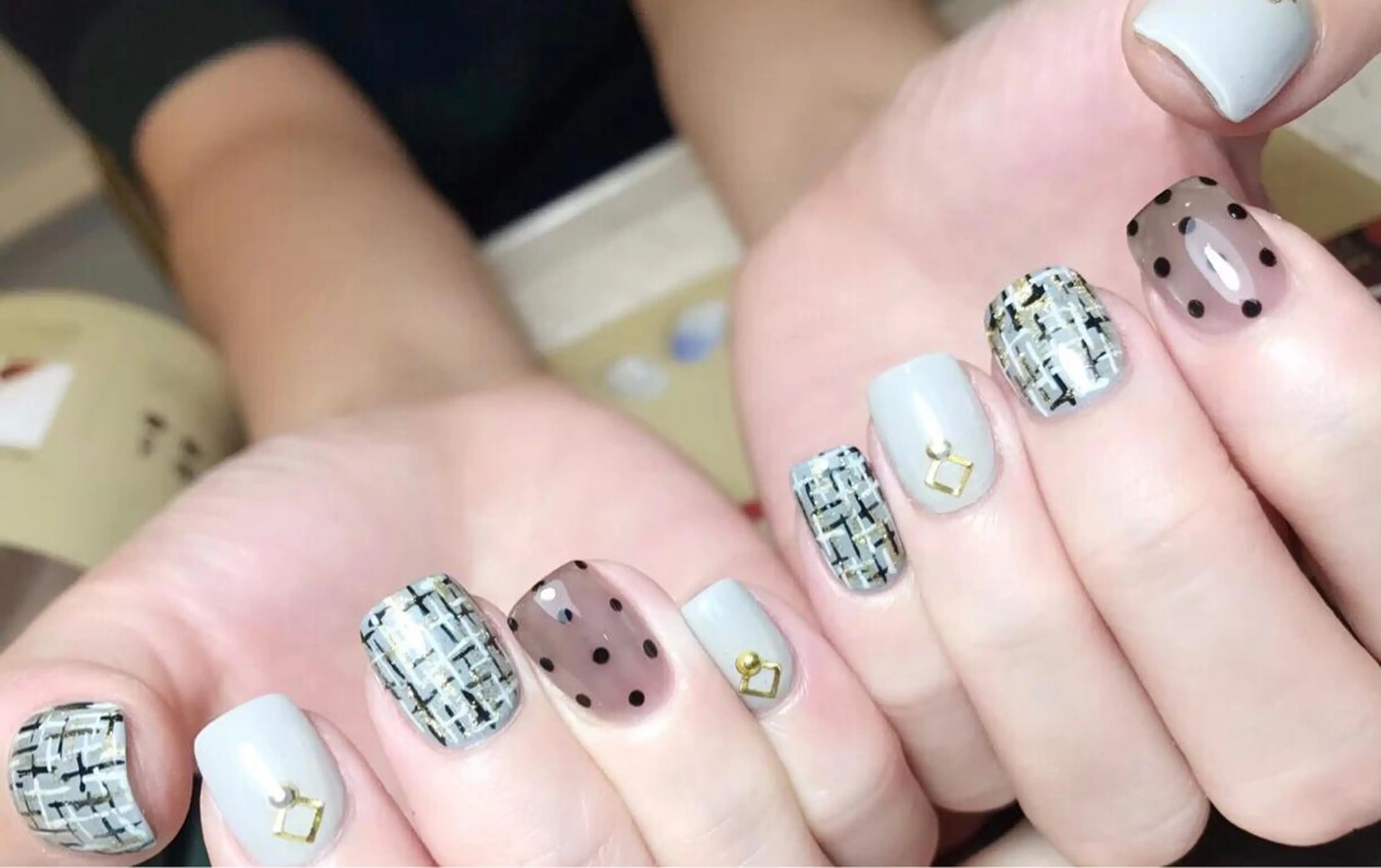 ネイル INF ネイルサロンのネイルデザイン