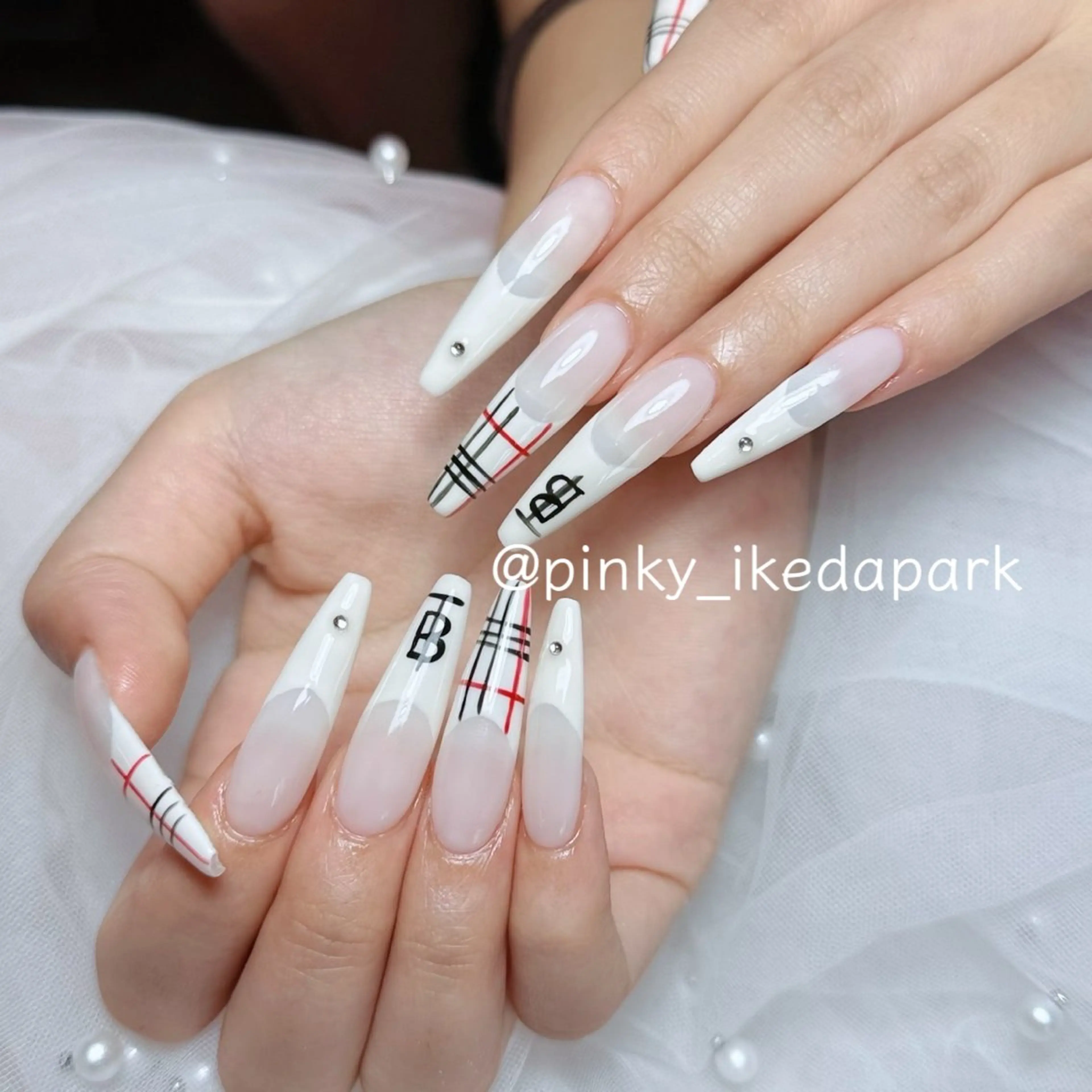 ネイル ハンドネイル PINKY nail所属・ピンキー 池田公園店のネイルデザイン