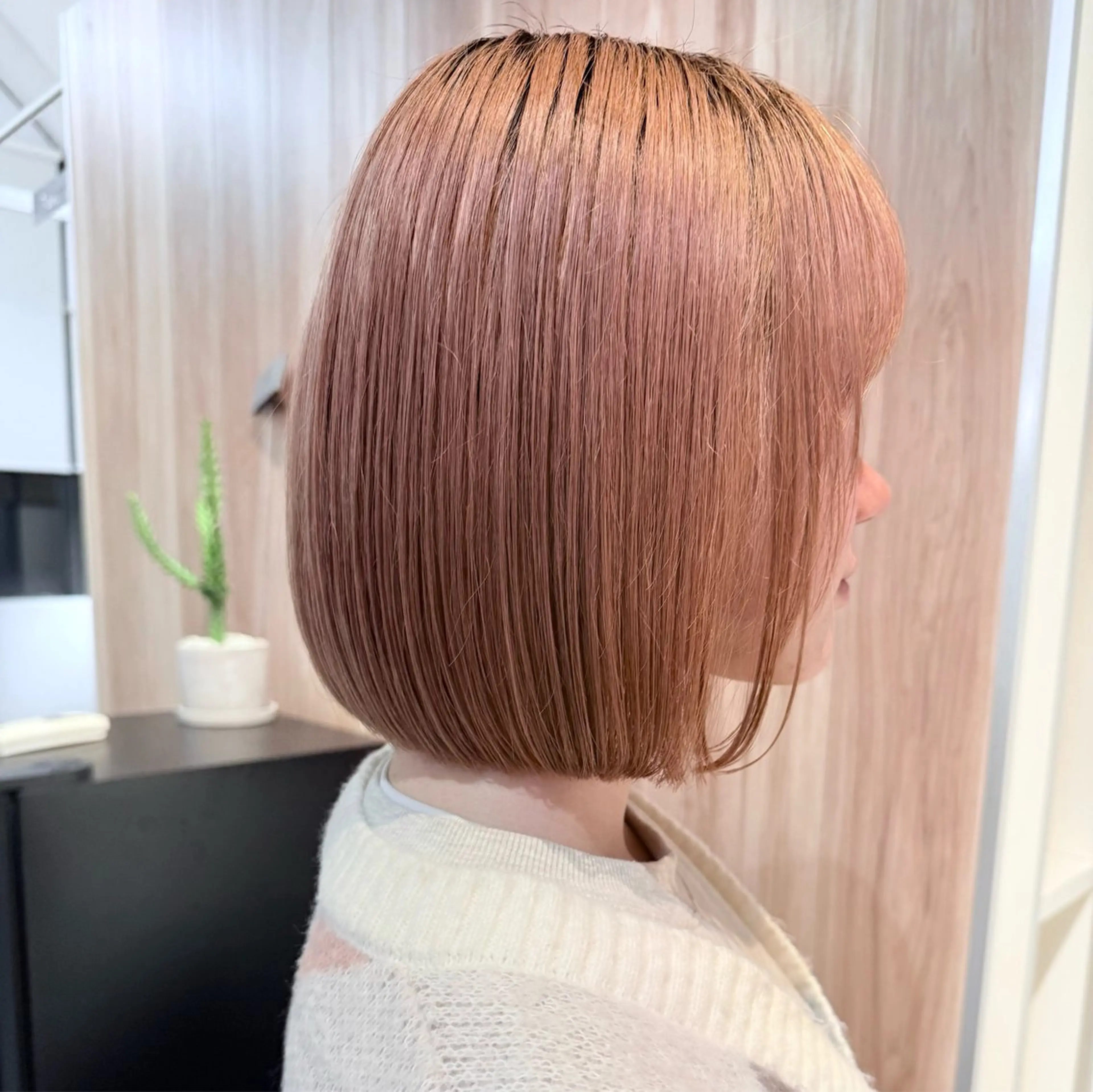 ショート ボブ ioeわかめようじ/ 縮毛矯正/髪質改善のヘアスタイル