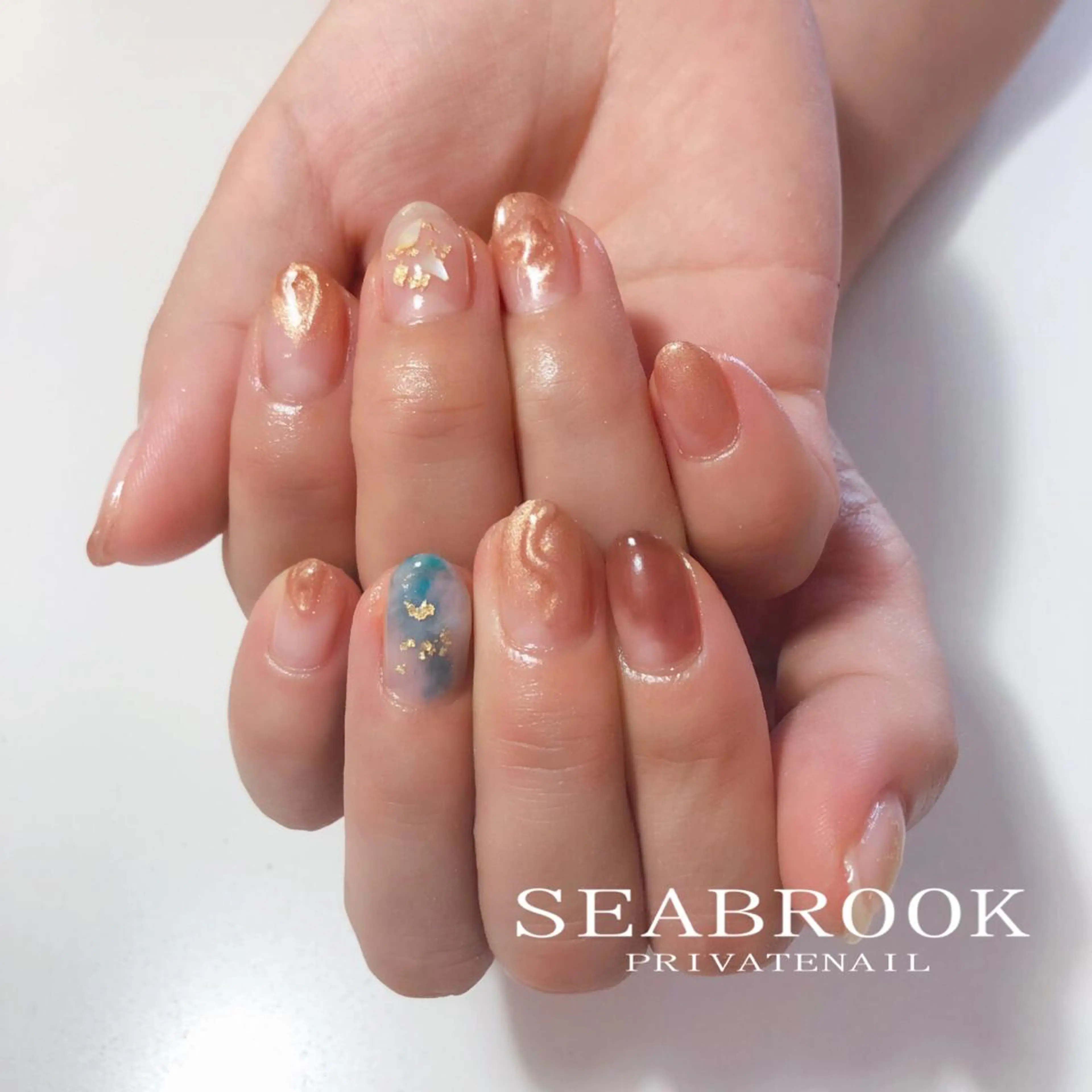 ネイル 鈴木 奈穂子のネイルデザイン