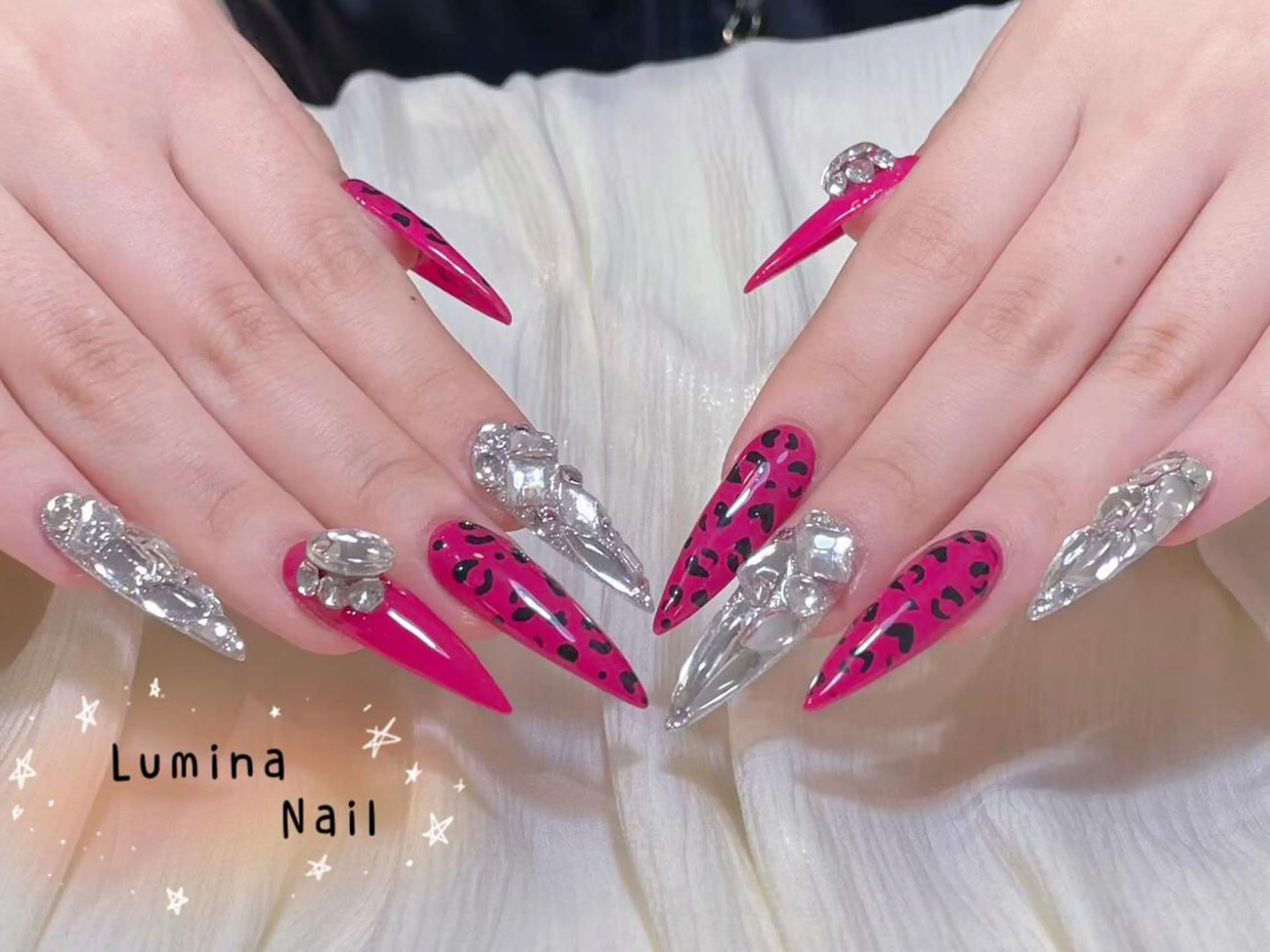 ネイル ハンドネイル ハンドケア Lumina Nail💕のネイルデザイン