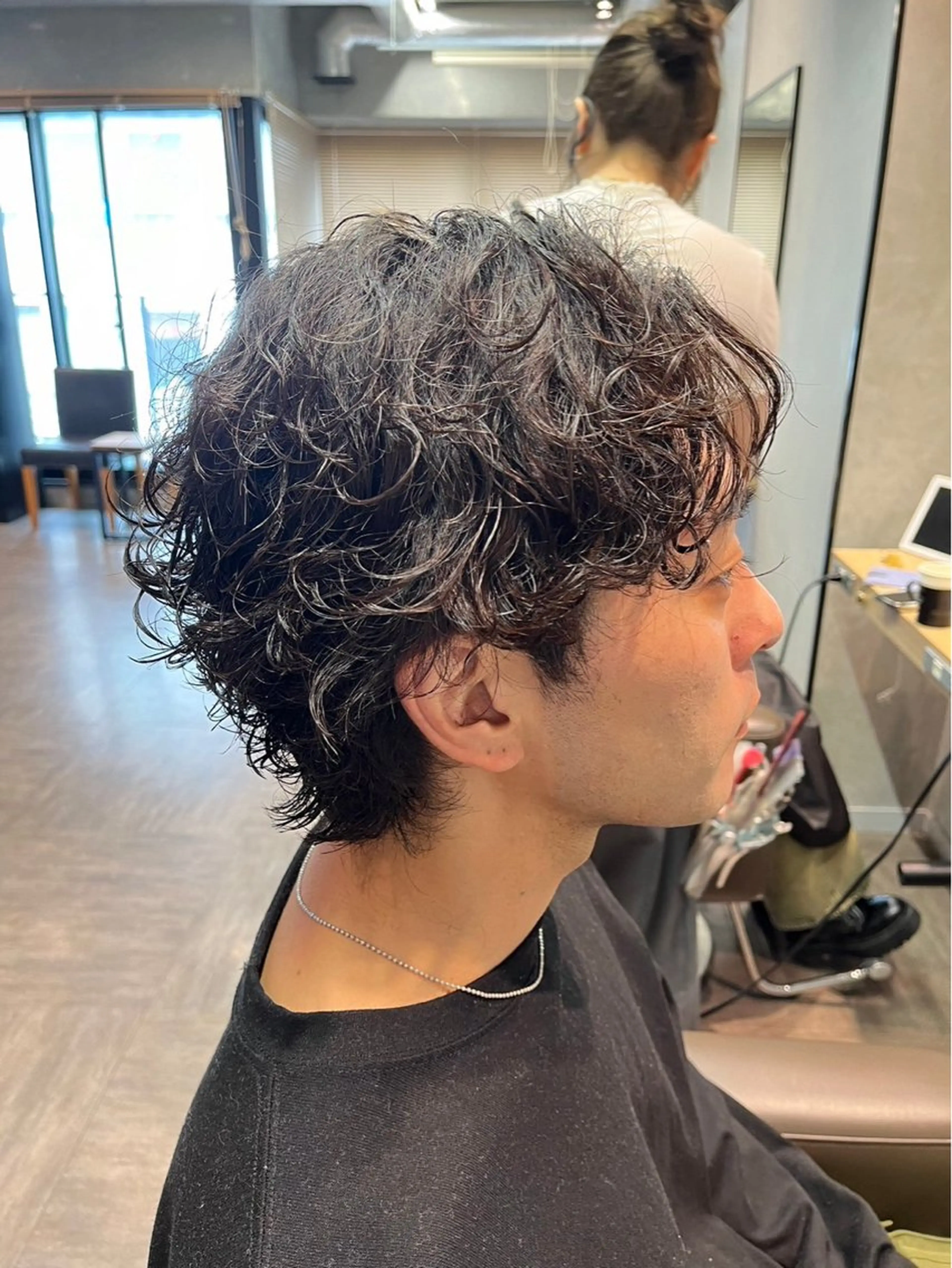 パーマ メンズ センターパート メンズハイライト メンズ韓国風 マッシュ メンズパーマ カット パーマ 🎀縮毛矯正.暗髪 .艶髪🩶ちひろのヘアスタイル