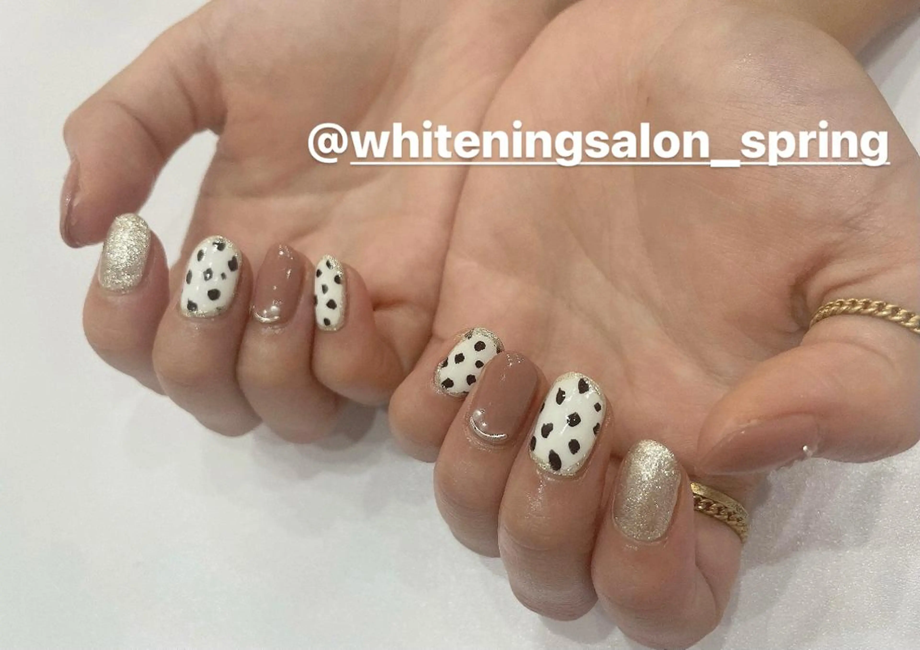 ネイル Nakao Hitomiのネイルデザイン