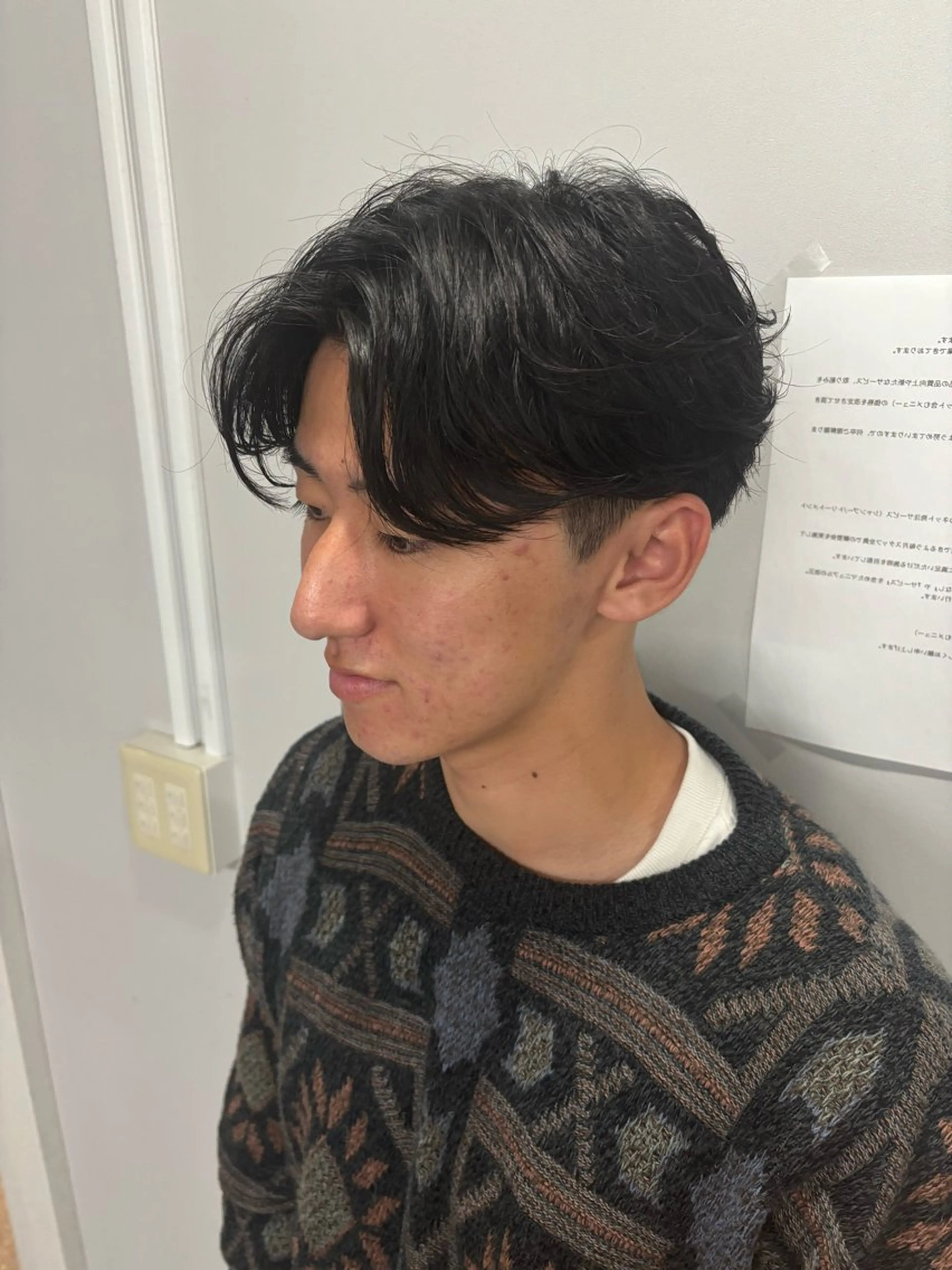 メンズ メンズブリーチ フェードカット メンズハイライト メンズインナーカラー メンズ韓国風 カット メンズ特化✨️ 韓国風パーマ🔥一八のヘアスタイル