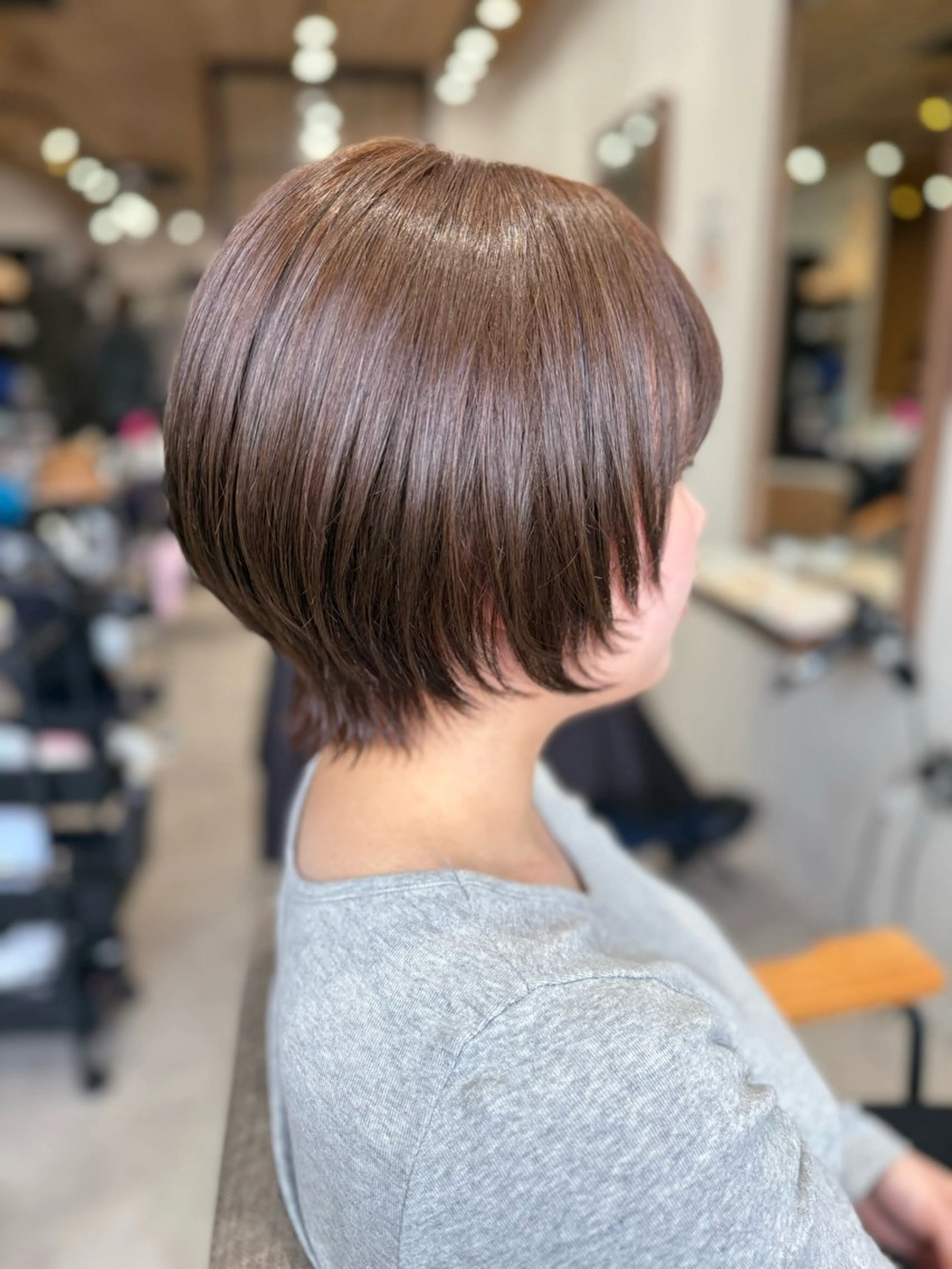 ショート カット ヘアカラー トリートメント 舟橋 瑞稀のヘアスタイル