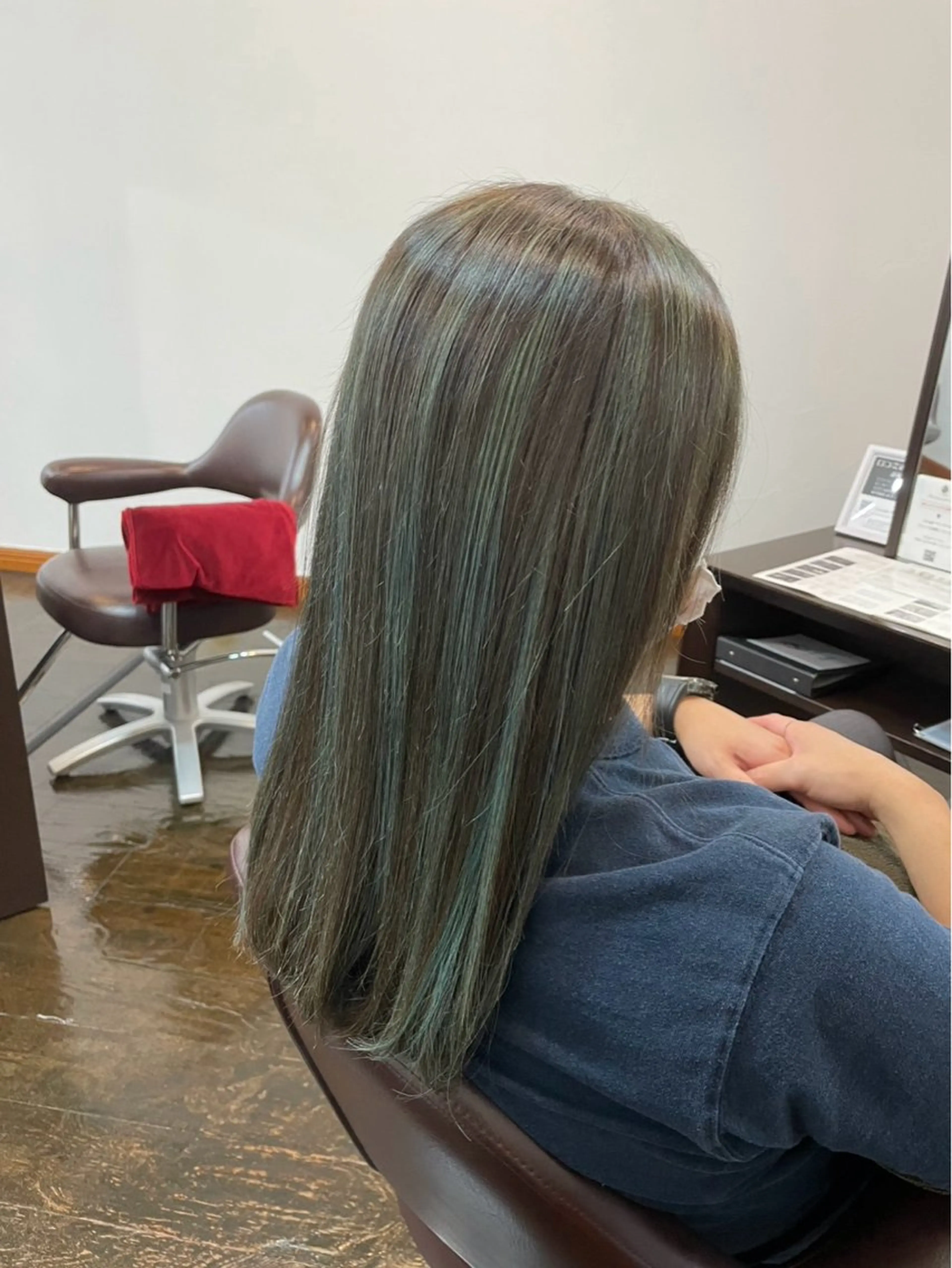 ロング カラー La Ruelle yoko🐈髪質改善のヘアスタイル