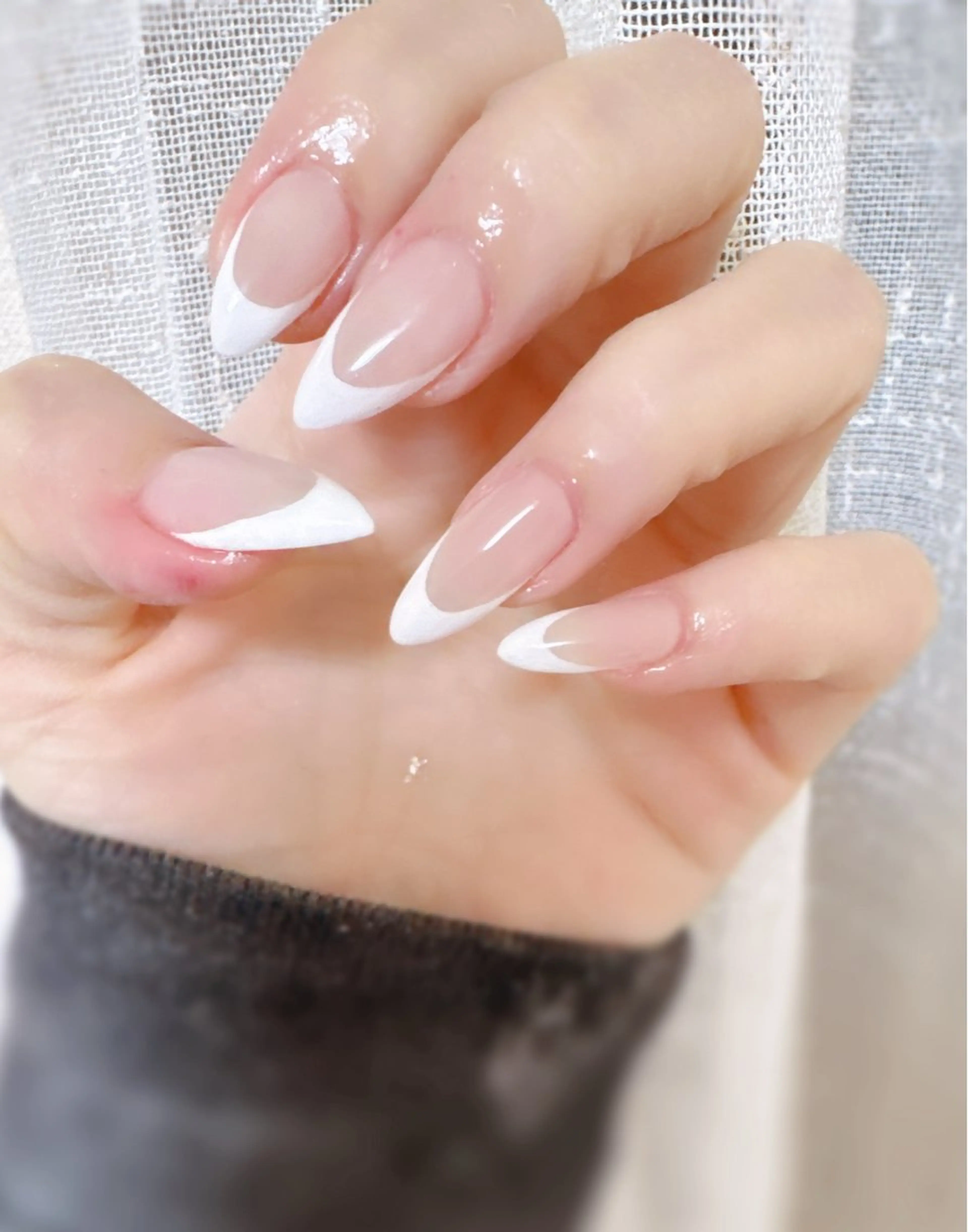 ネイル クリアネイル フレンチネイル 高島 夏海のネイルデザイン