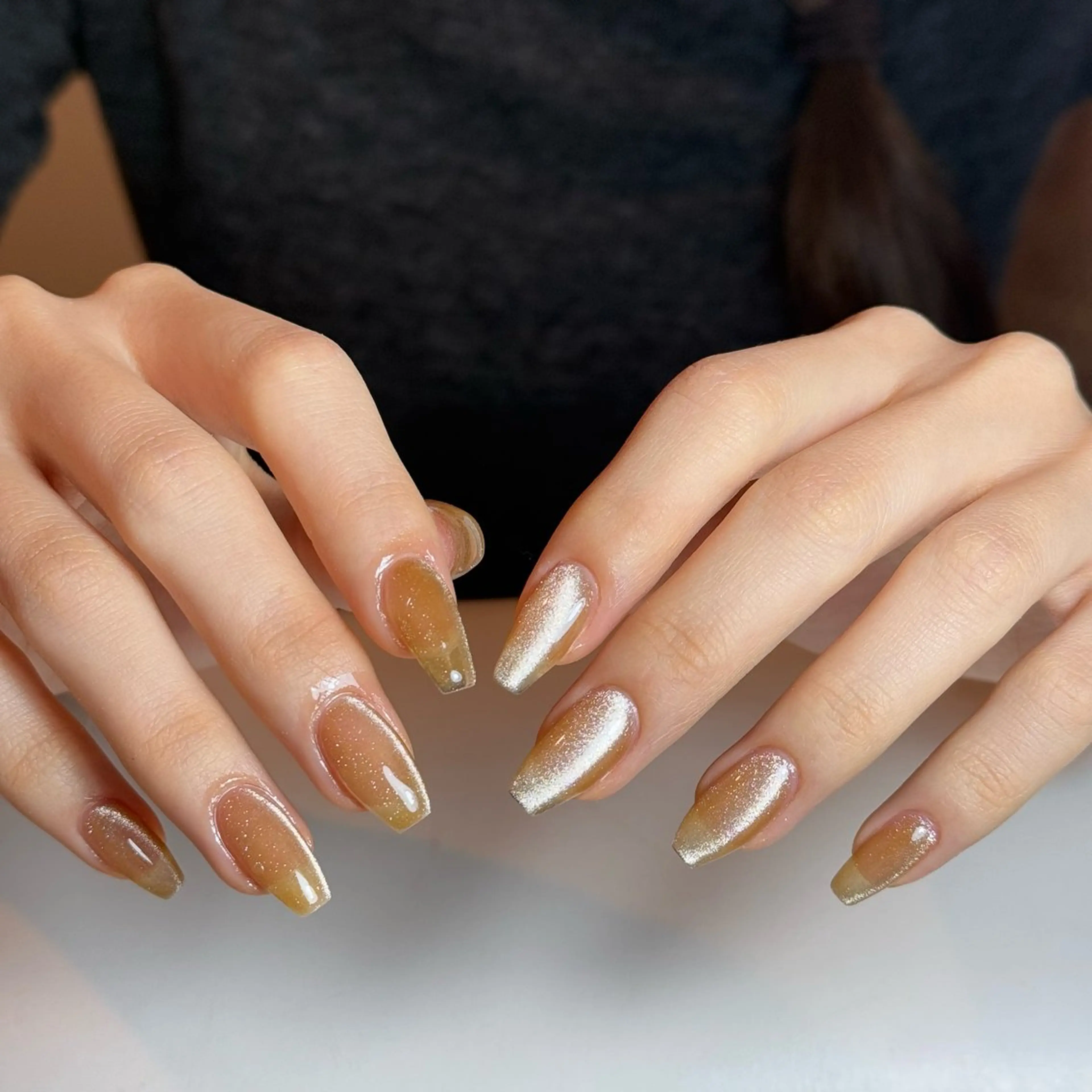 ネイル チークネイル フレンチネイル グラデーション キラキラネイル 韓国ネイル ハンドネイル Risa_ Nailのネイルデザイン