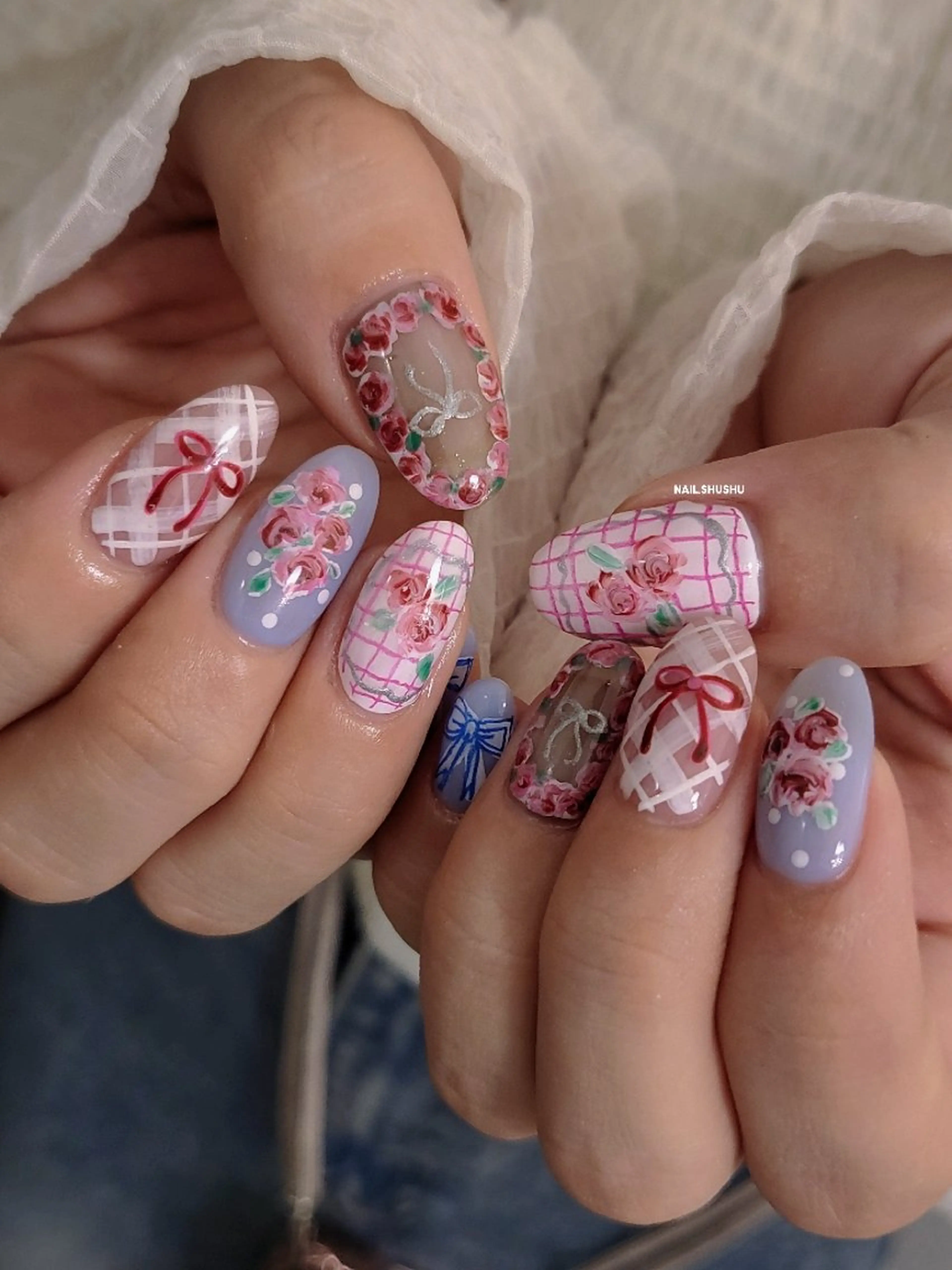 ネイル ハンドネイル 3dパーツ/流行り 👧shushu❤️のネイルデザイン