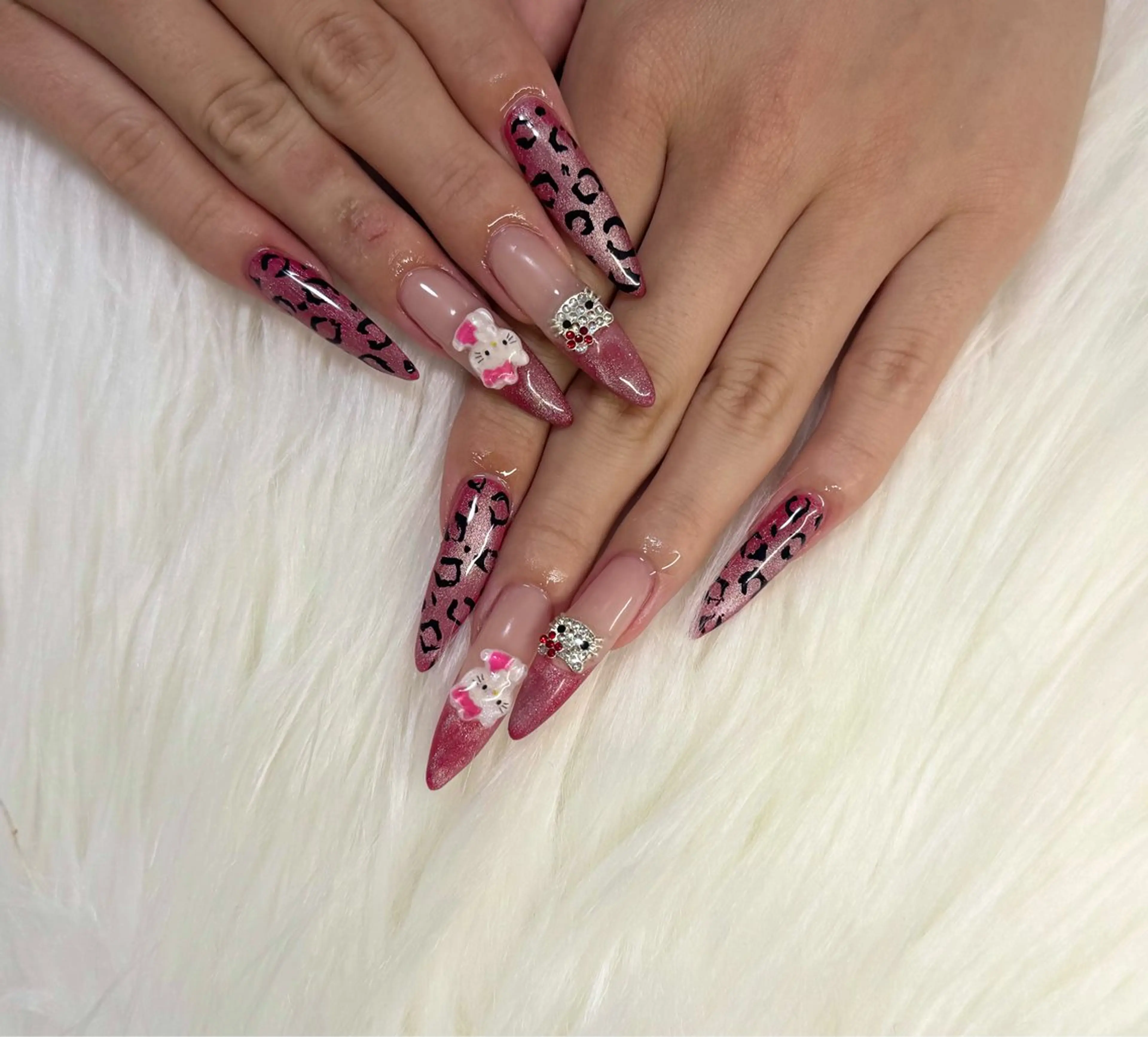 ネイル nailsalon R.のネイルデザイン