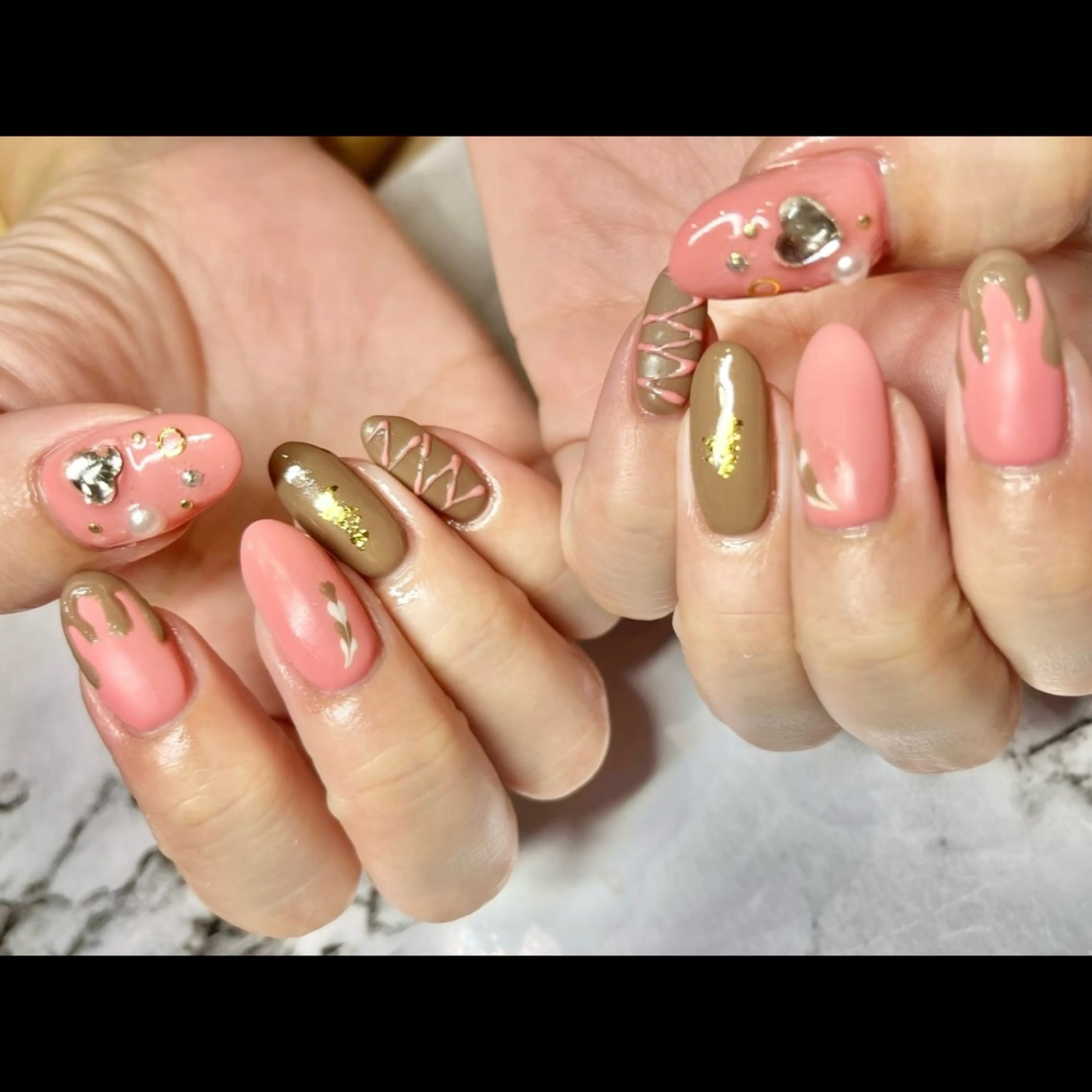 ネイル フラッシュネイル フットネイル ジェルネイル ラメ(グリッター) ラメグラデーション ハンドネイル beautysalonLino所属・ネイルサロン ⭐︎Linoのその他イメージ