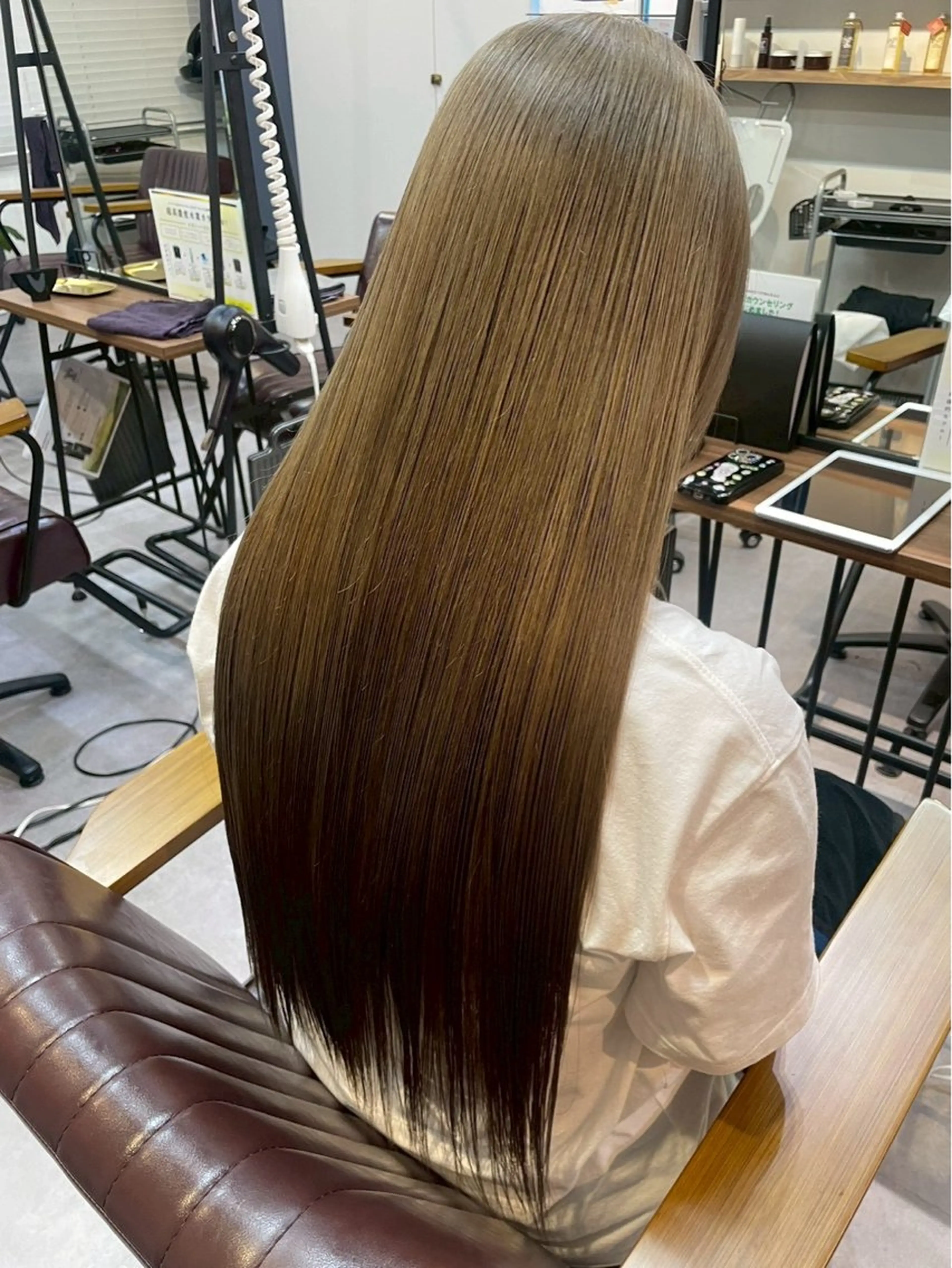 カラー ヘアカラー 脇田 光樹のヘアスタイル