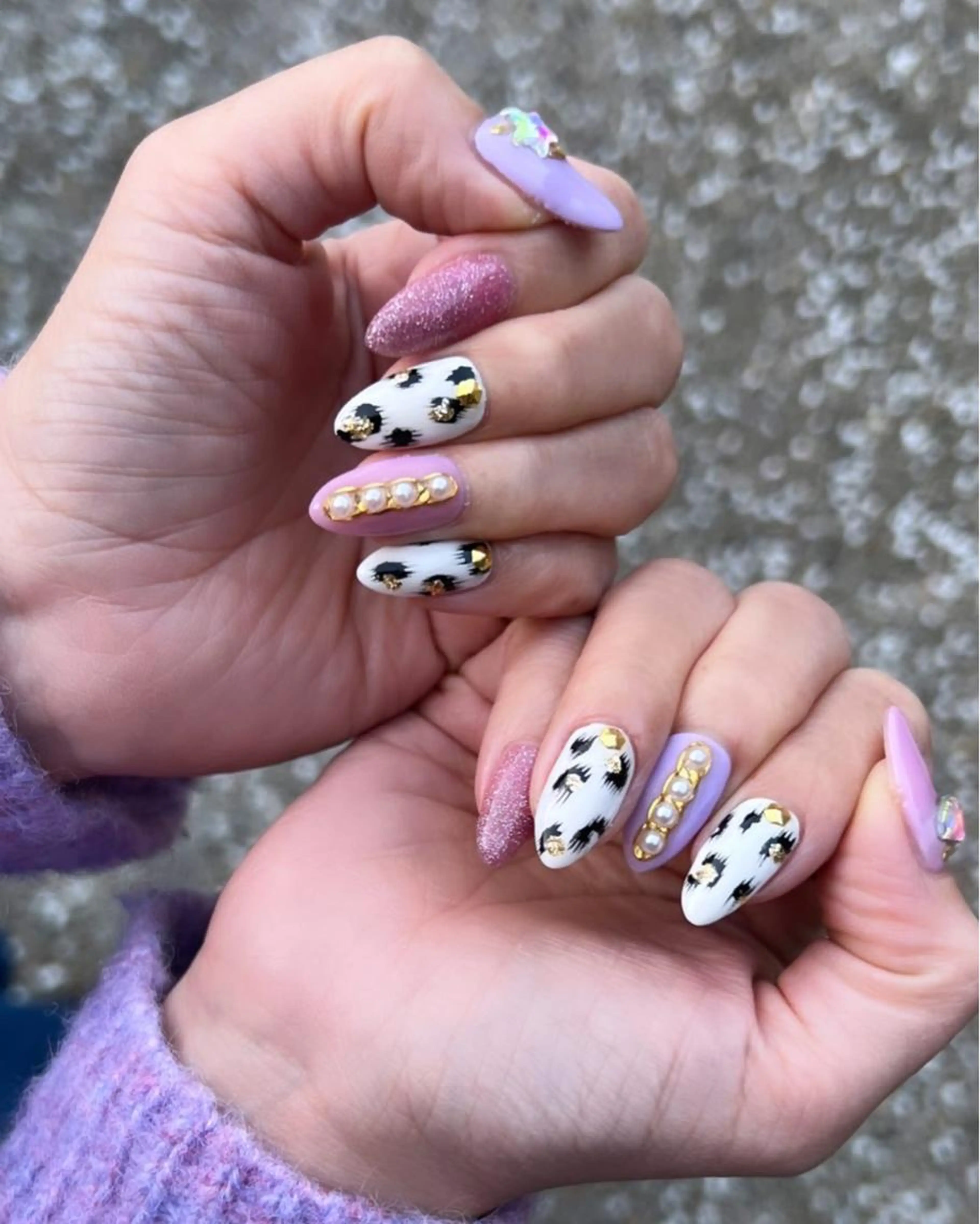 シンプルアートやり放題🌈🦄持ち込みデザイン大歓迎！の写真