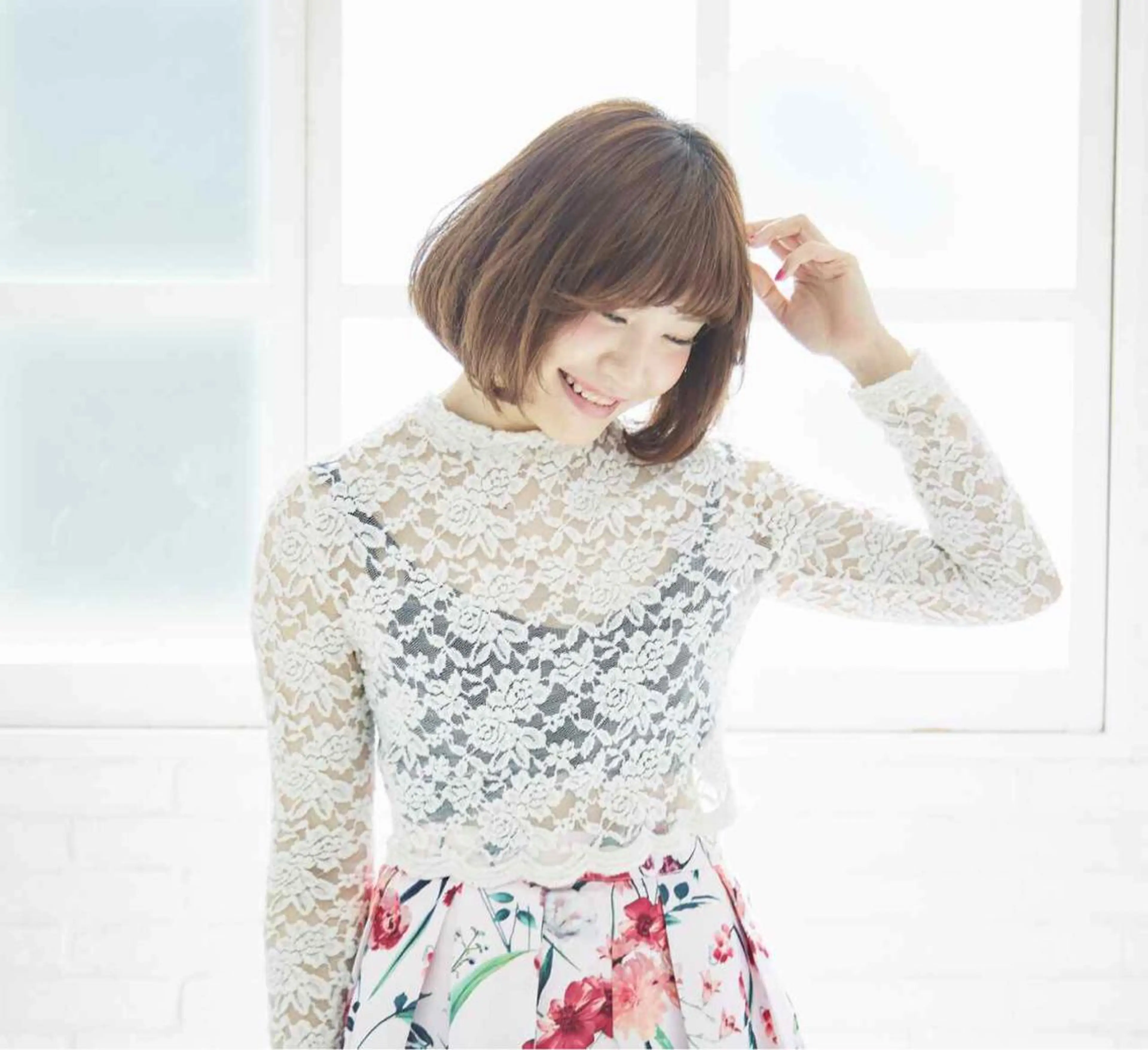 ミディアム THE DAY所属・AKI HASHIMOTOのヘアスタイル