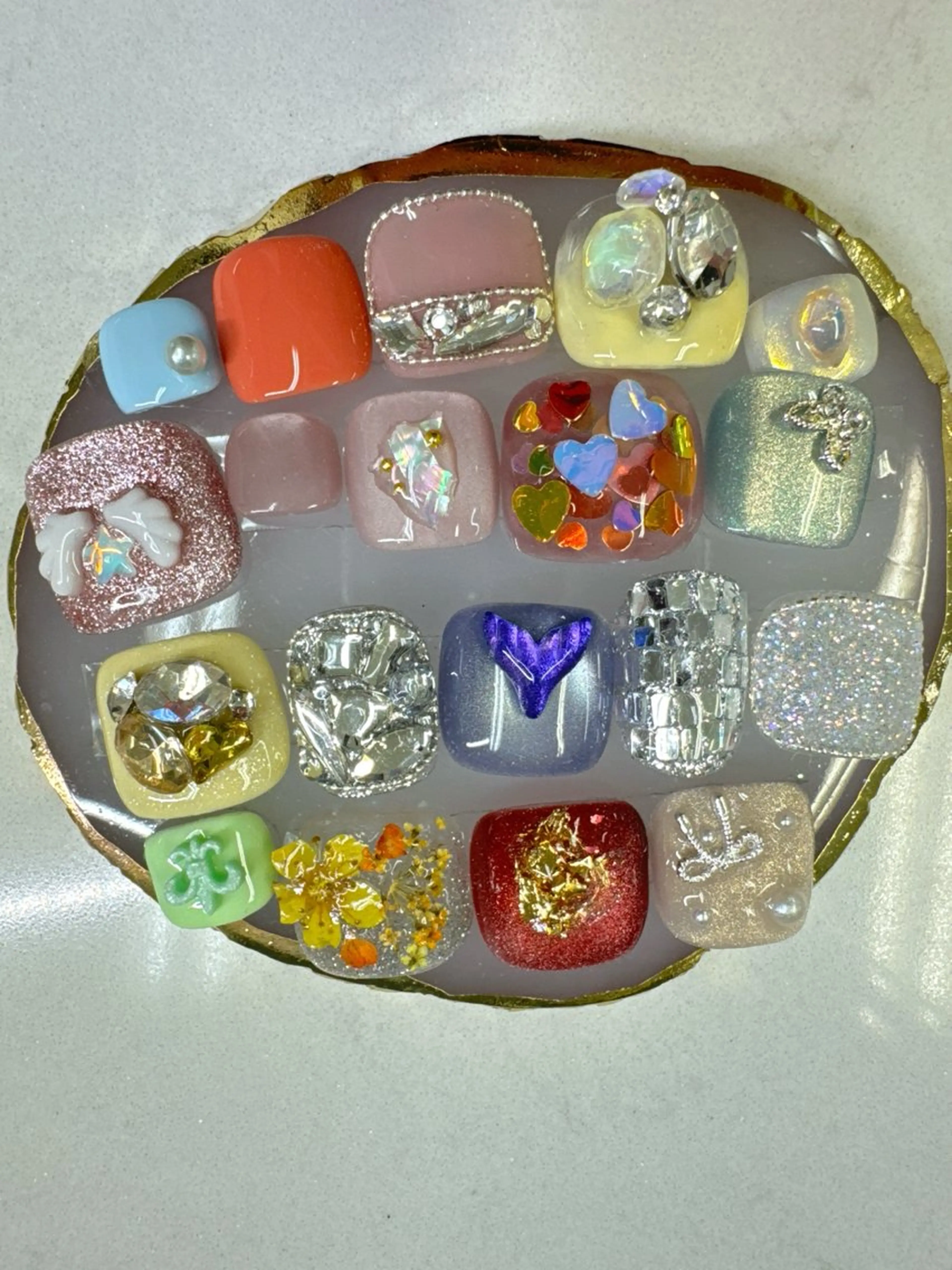 ネイル チークネイル フットネイル フレンチネイル ジェルネイル マグネットネイル クイーンズネイル銀座所属・Queeens nailのネイルデザイン