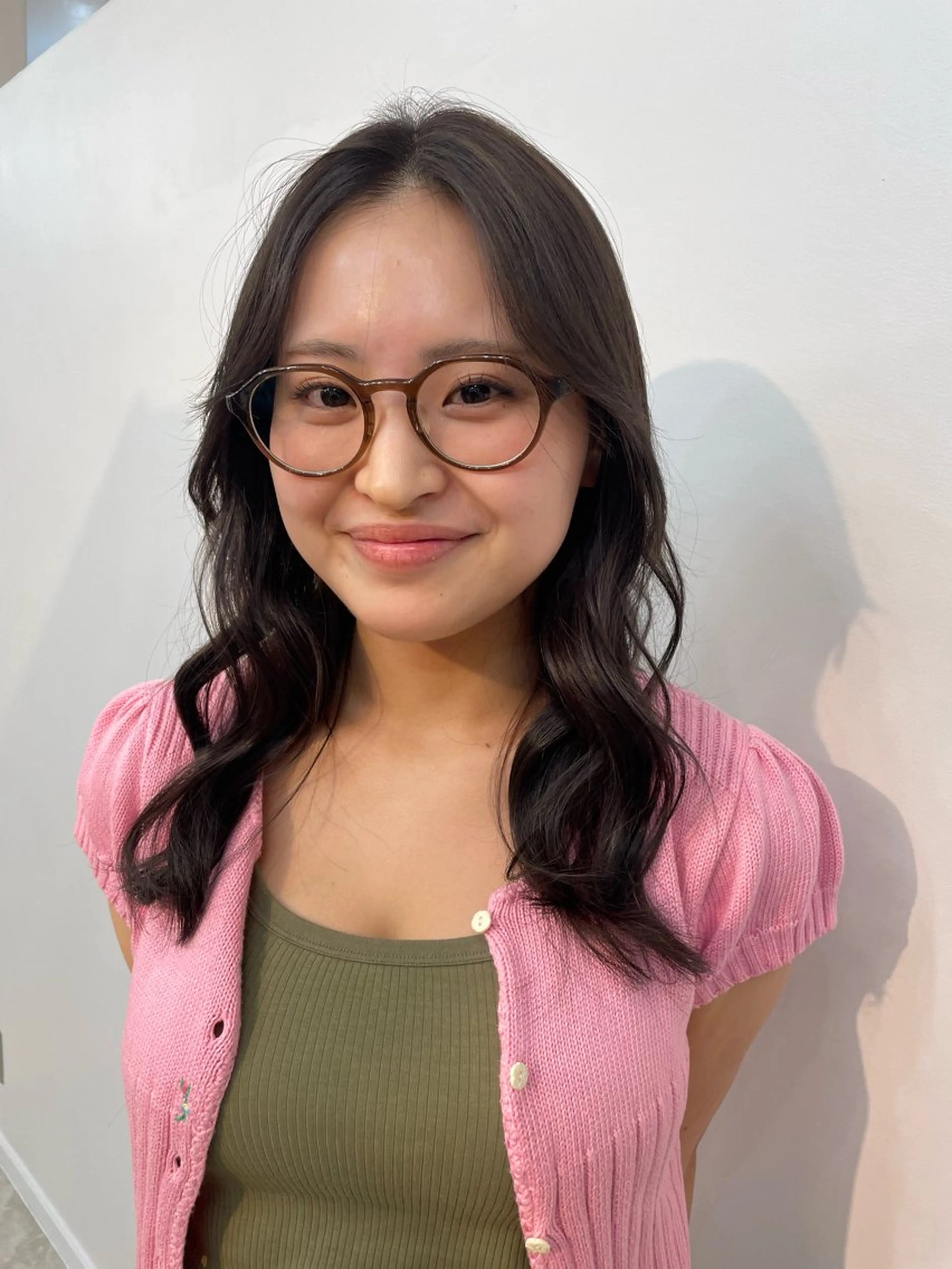 セミロング niuniu所属・萩原 見咲のヘアスタイル