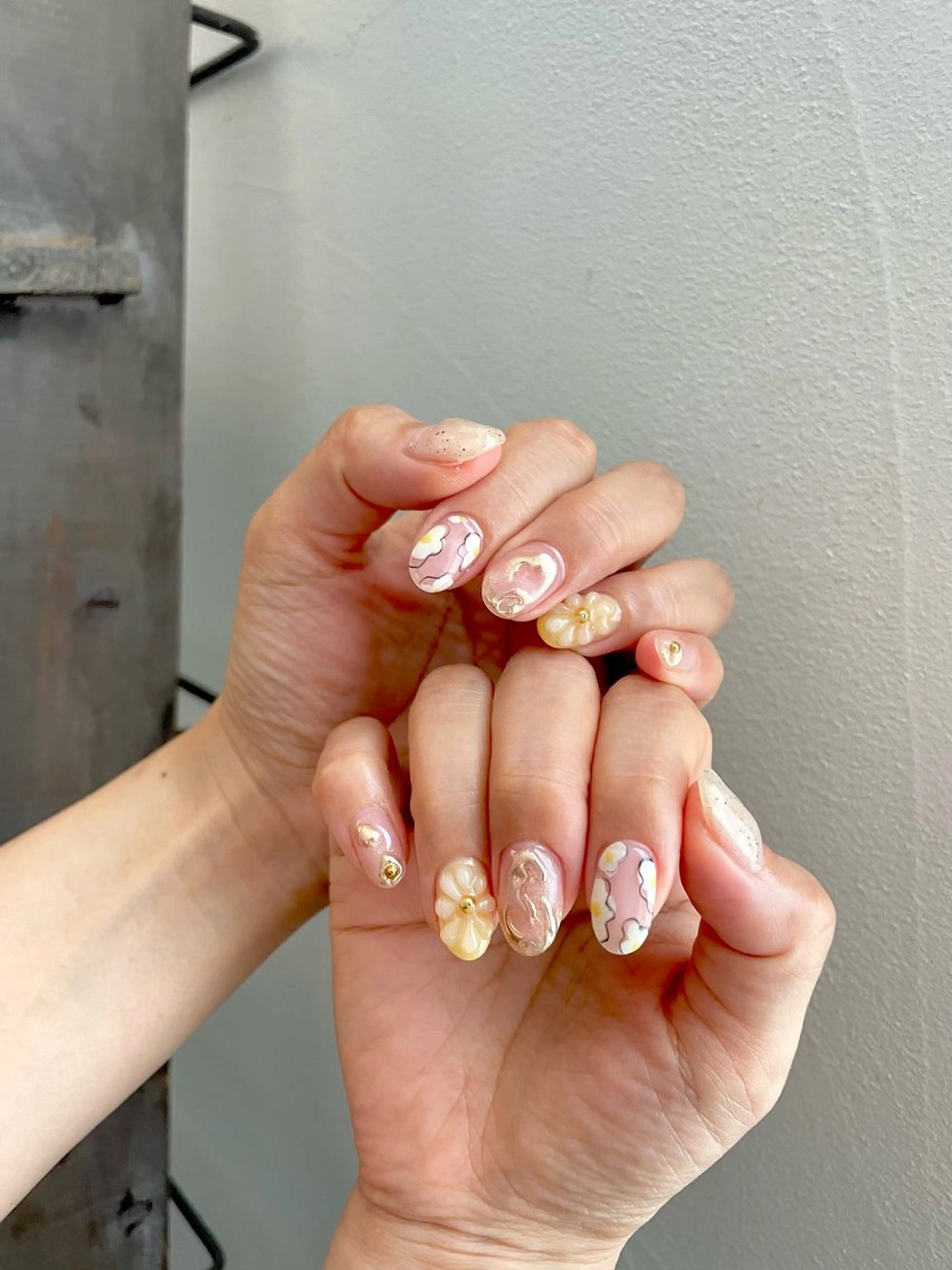 ネイル ジェルネイル パラジェル ハンドネイル 甲府市徳行 🧸prunelleのネイルデザイン