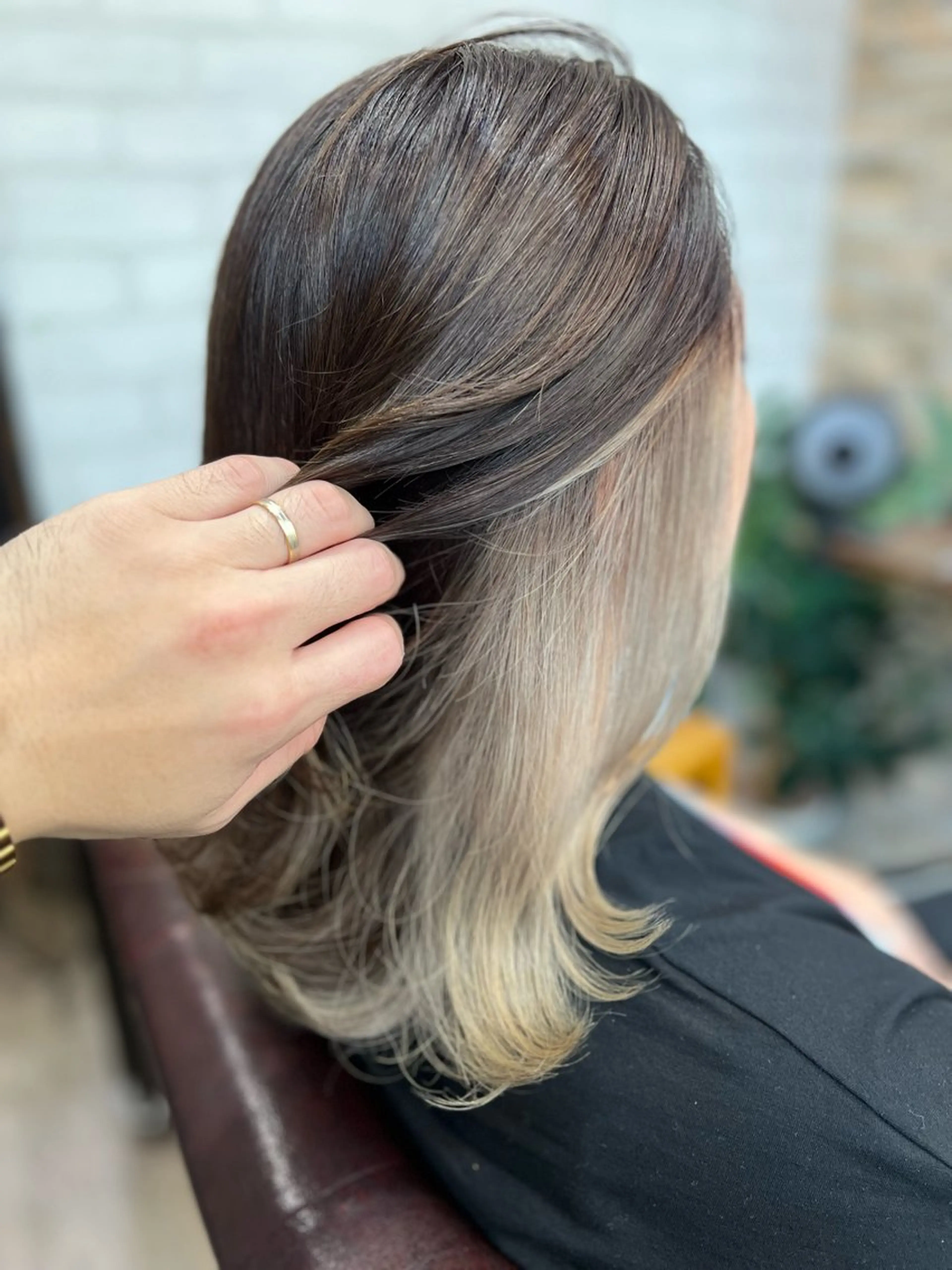 ミディアム カラー ベージュカラー インナーカラー ホワイトベージュ ヘアカラー トリートメント 多賀 順平のヘアスタイル