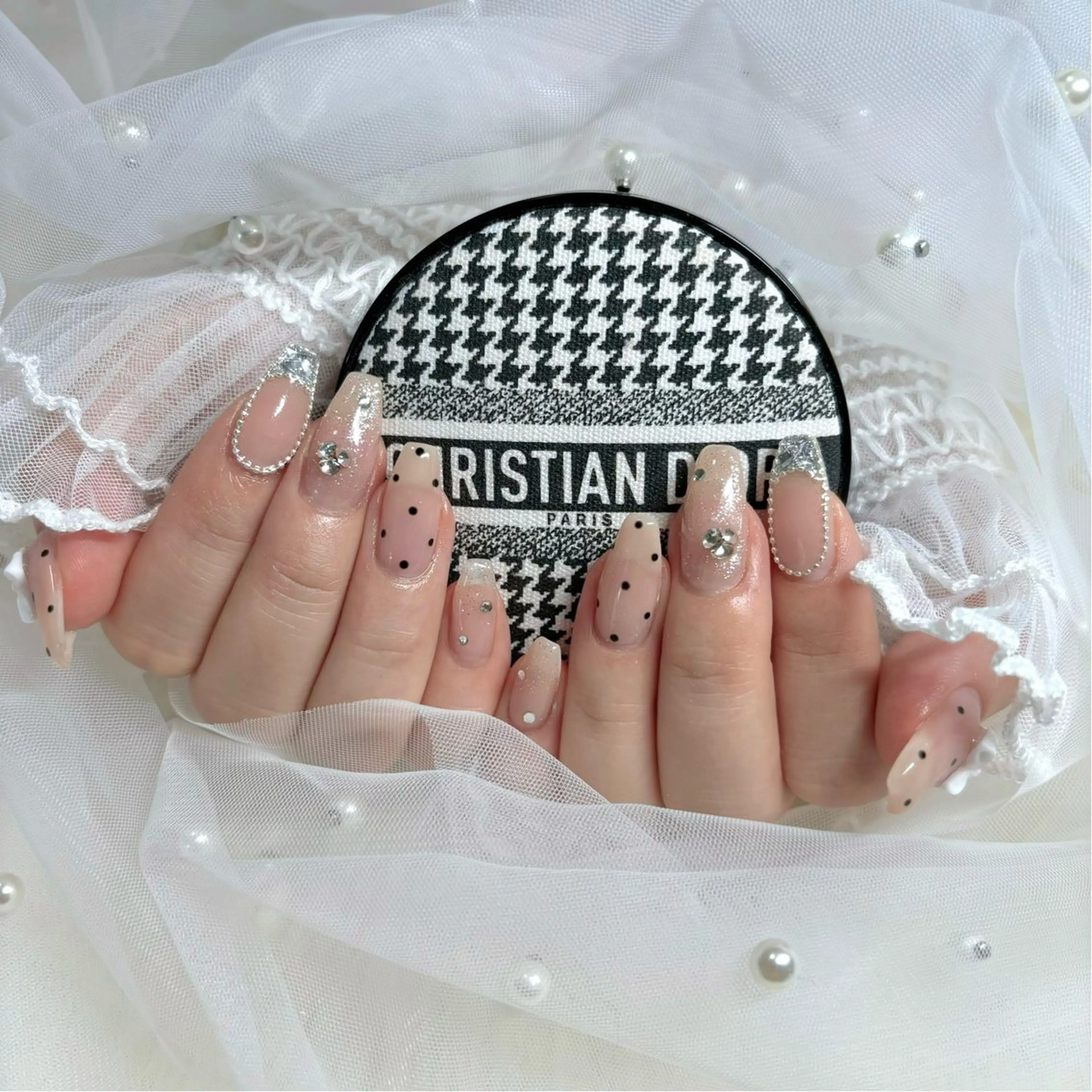 ネイル ハンドネイル Sii nail 🤍SAKIのネイルデザイン