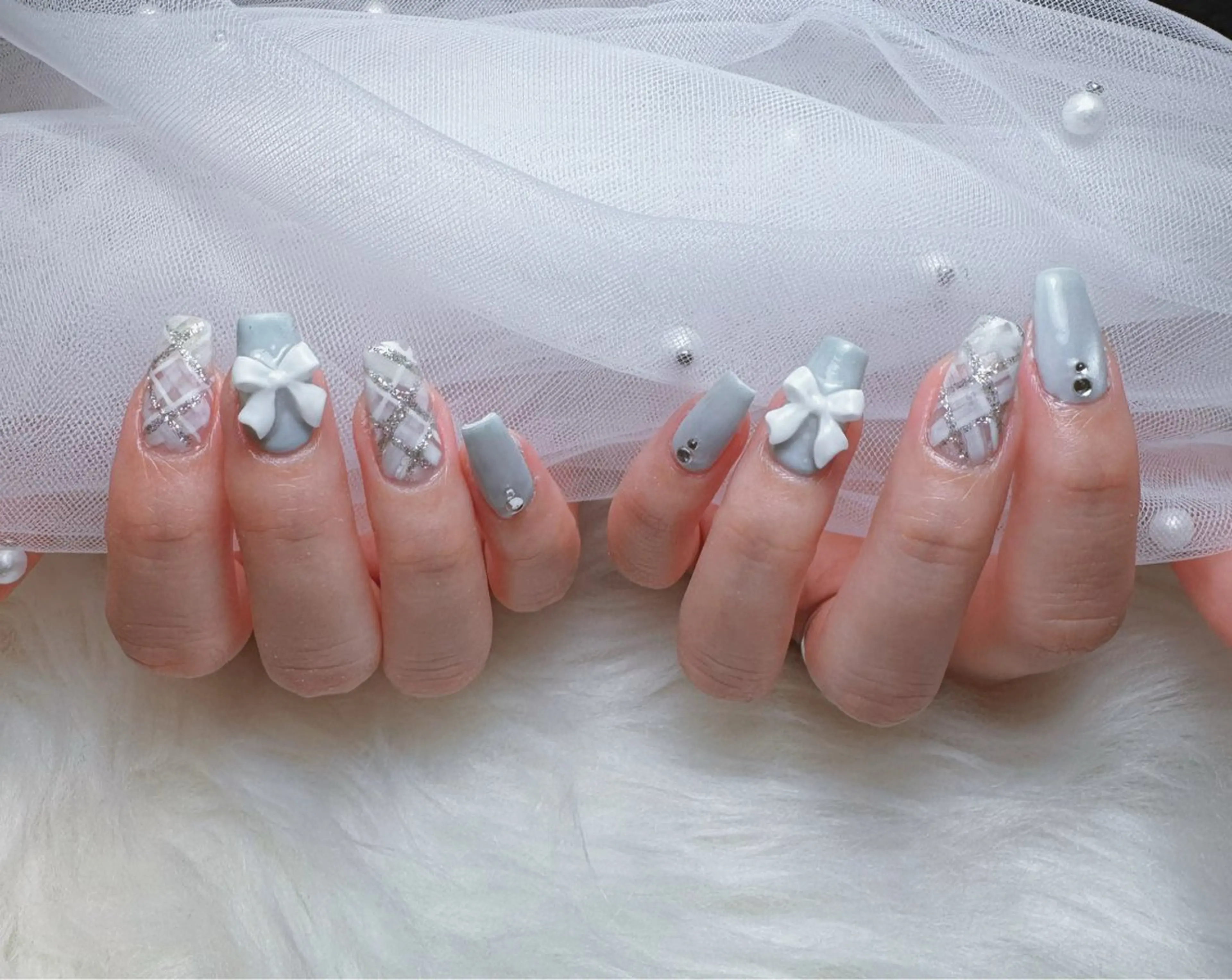 ネイル ブルー マグネットネイル リボン ハンドネイル K&R Nail所属・Nail Salon K&Rのネイルデザイン