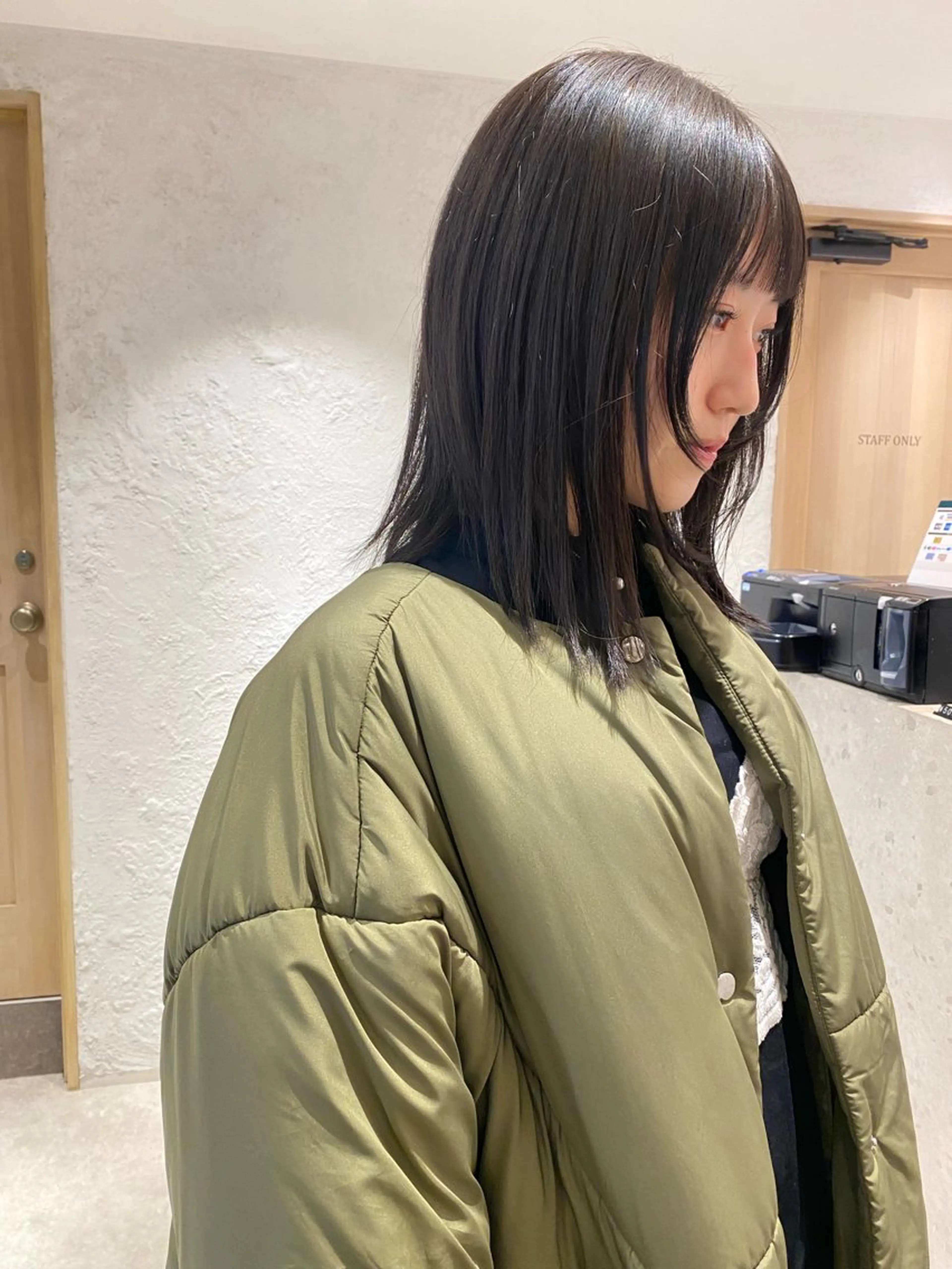 ミディアム 💫扱いやすい ／レイヤー/小林陸のヘアスタイル