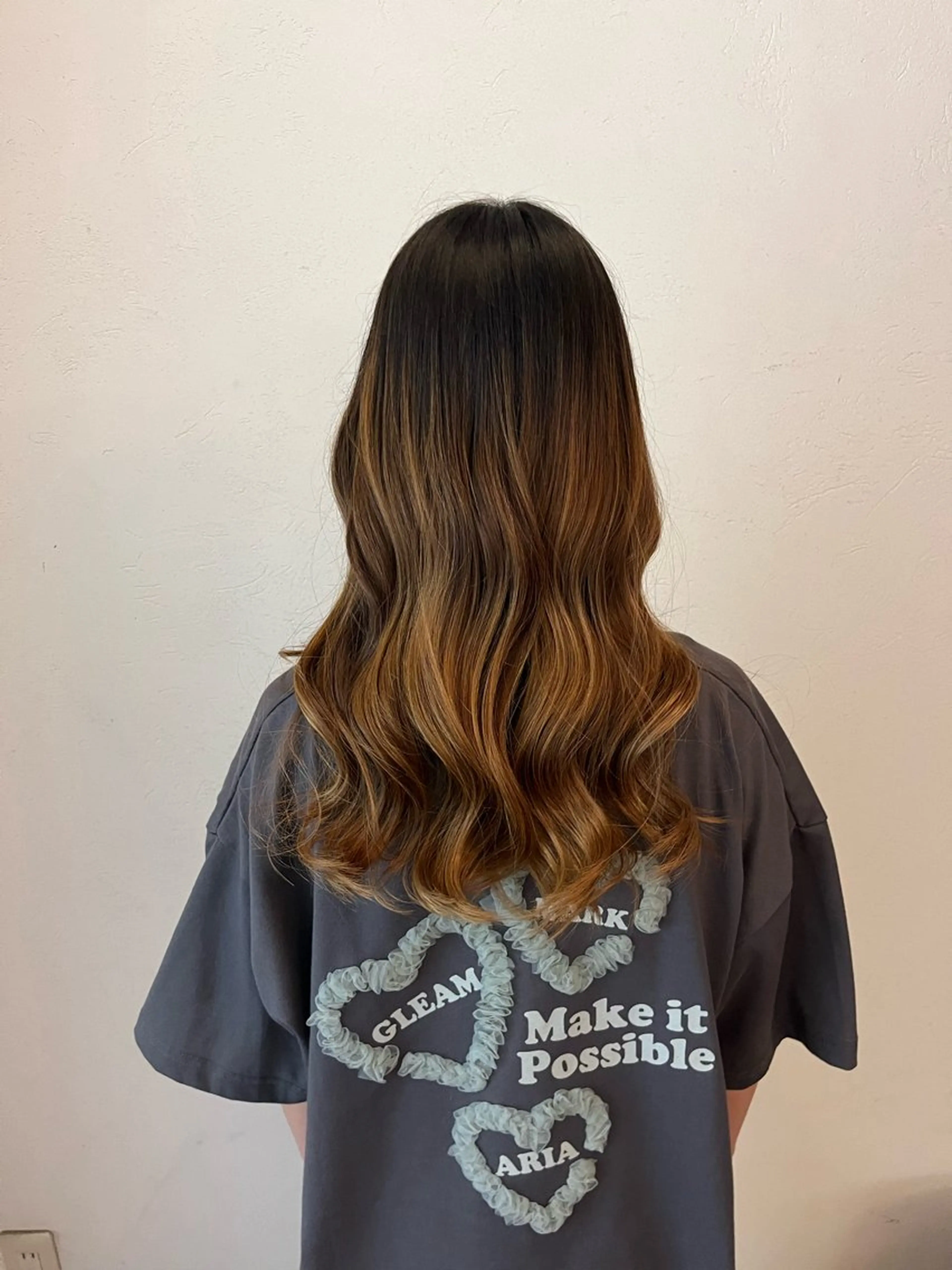 セミロング fahren-pure-suite所属・沼畑 夢希のマツエク・マツパデザイン