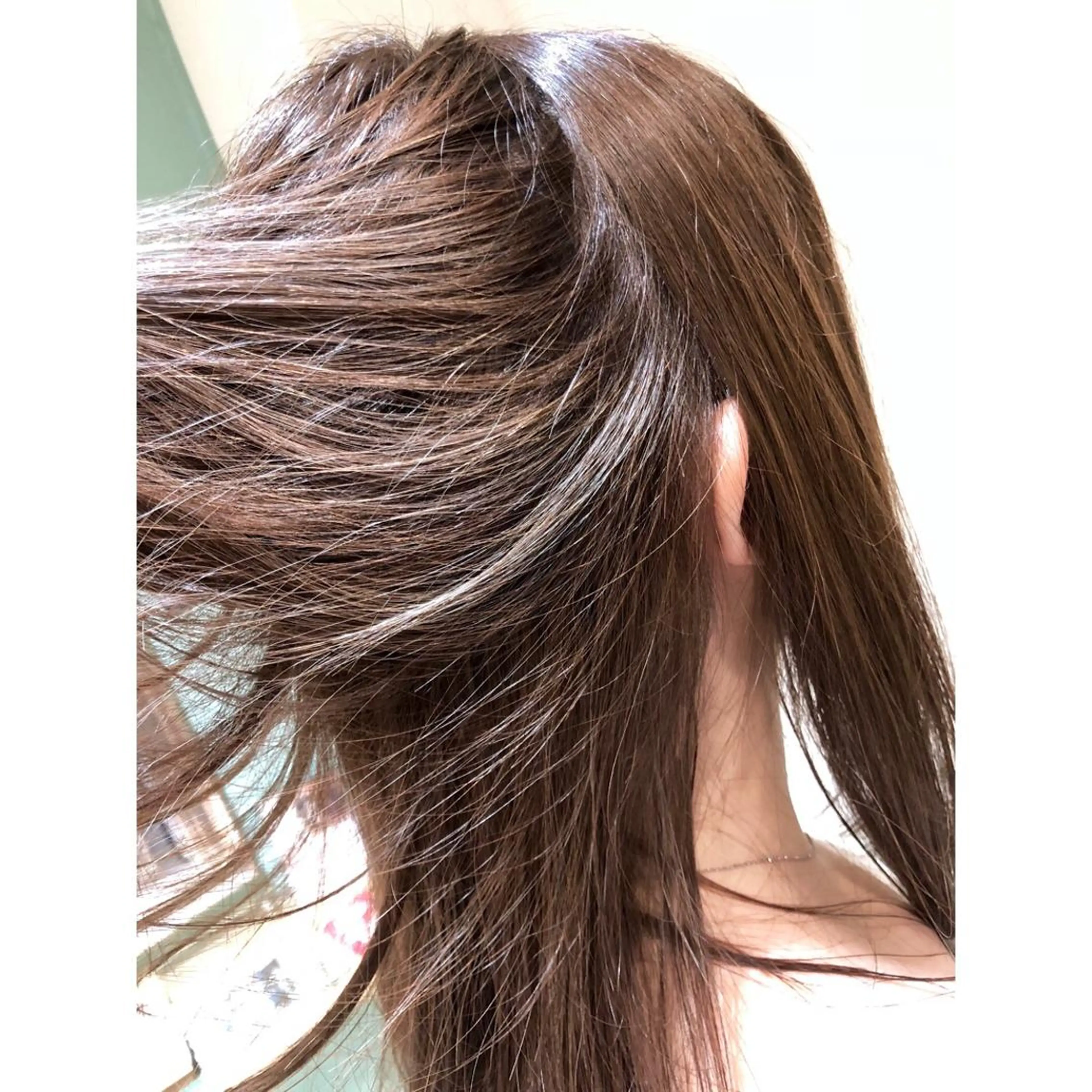 セミロング カラー パーマ ヘアアレンジ ベージュカラー ブリーチ ブラウンカラー 透明感カラー グラデーションカラー 【ツヤ髪美容師】 ツダケイスケのヘアスタイル