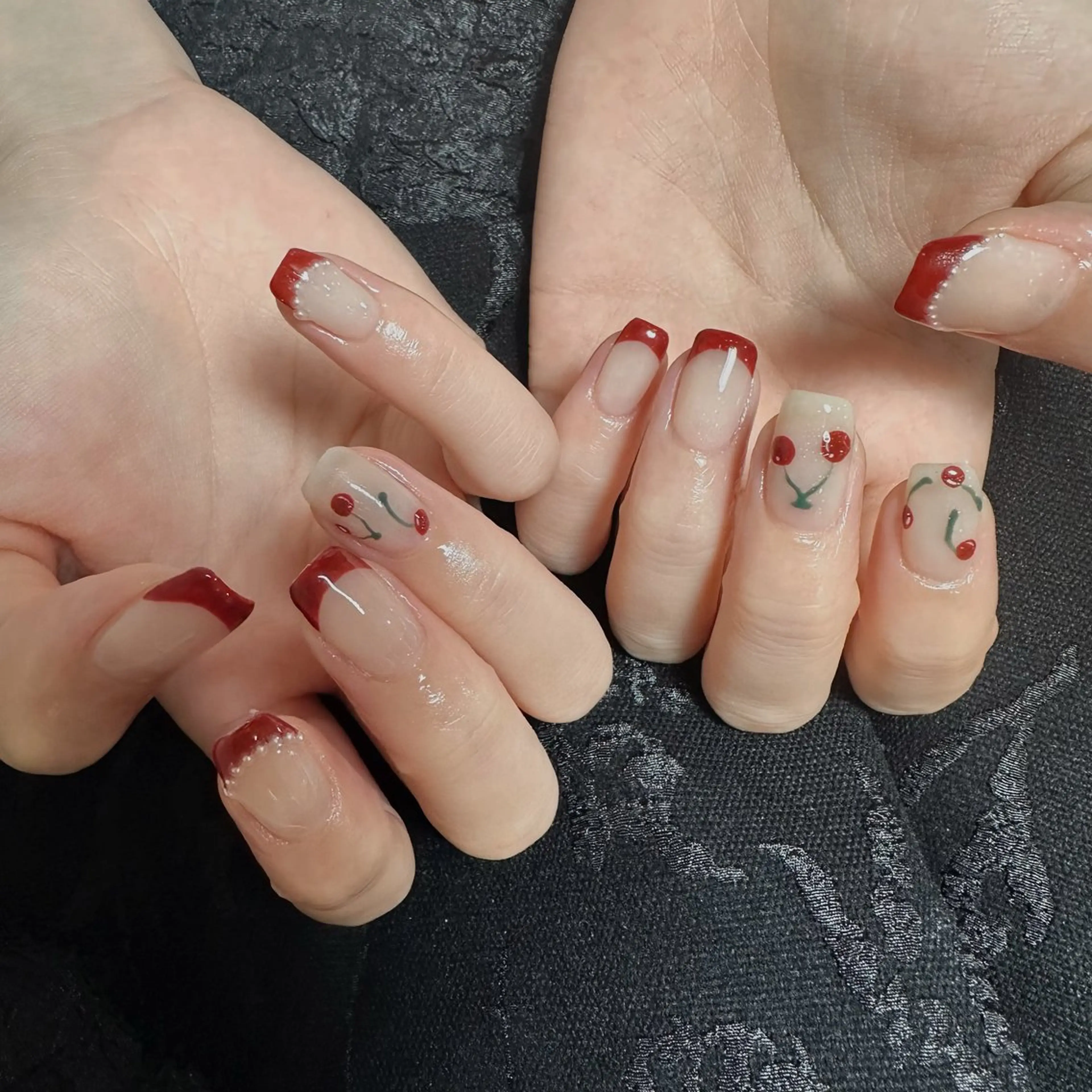 ネイル ishiro 🍂のネイルデザイン