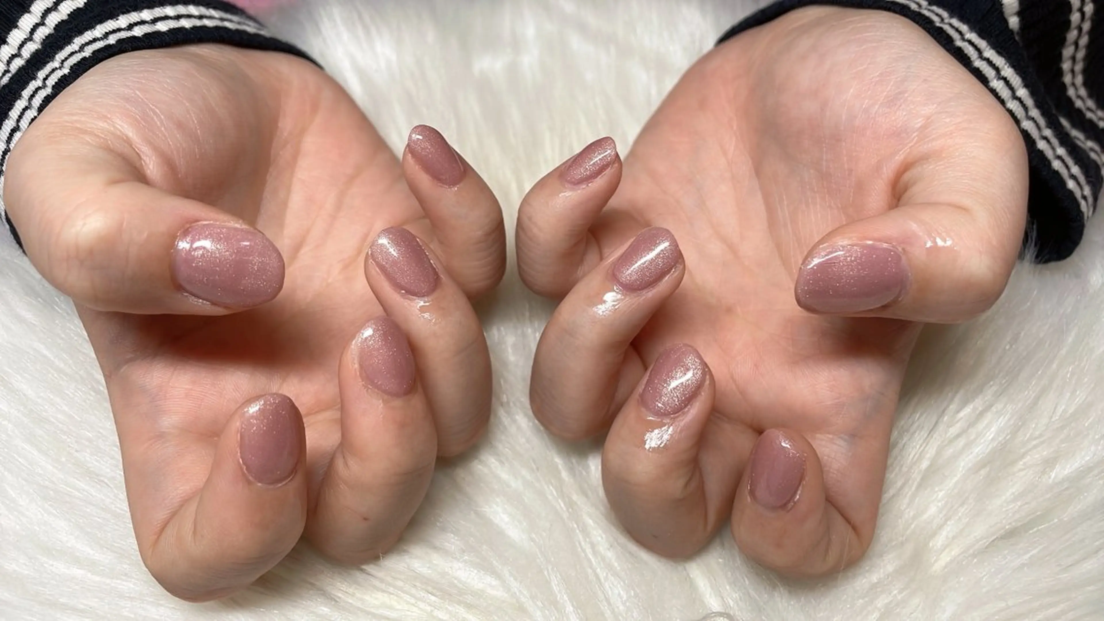 ネイル Amoureuse Satomiのネイルデザイン