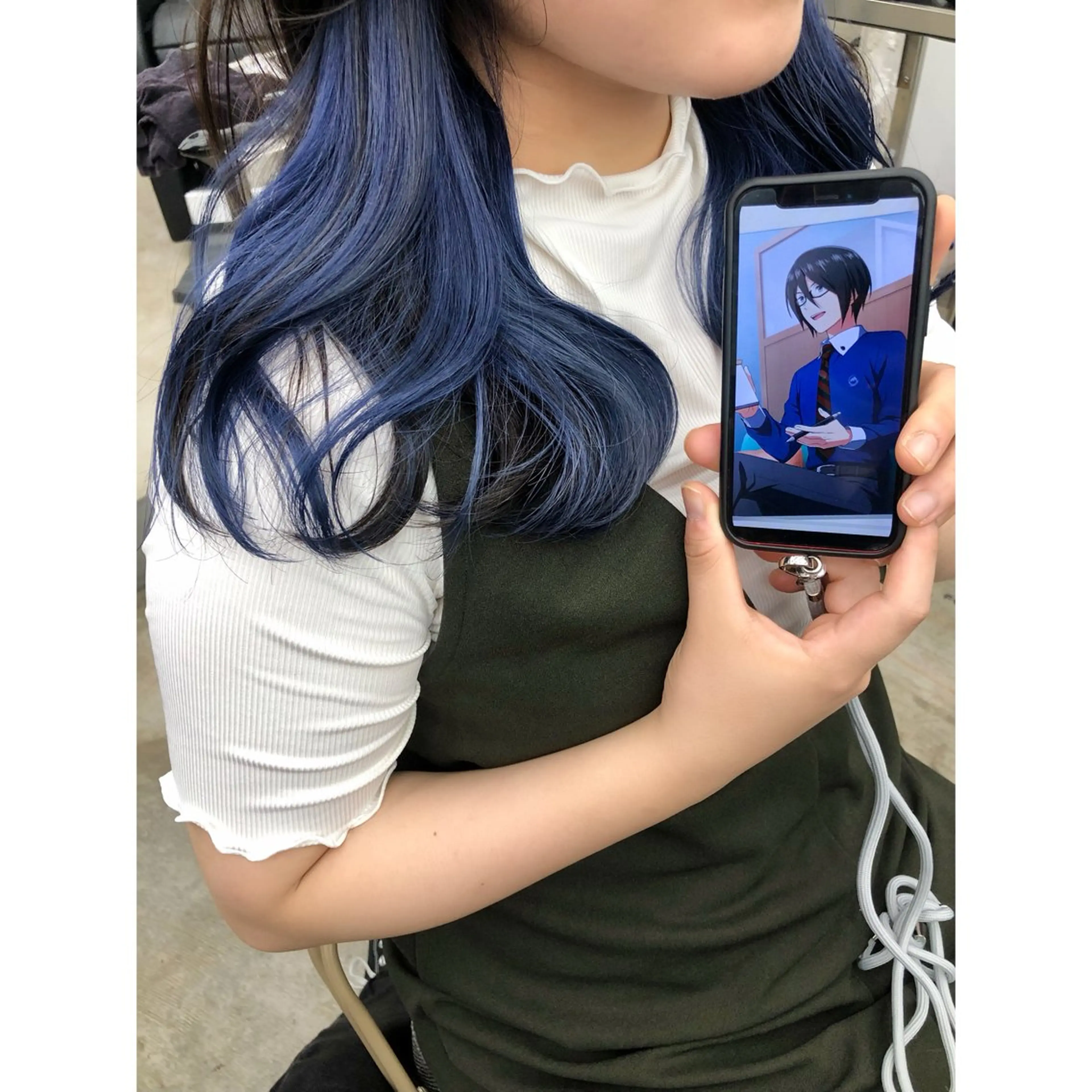 セミロング カラー 推しカラー✨ オタク美容師ユウカのヘアスタイル