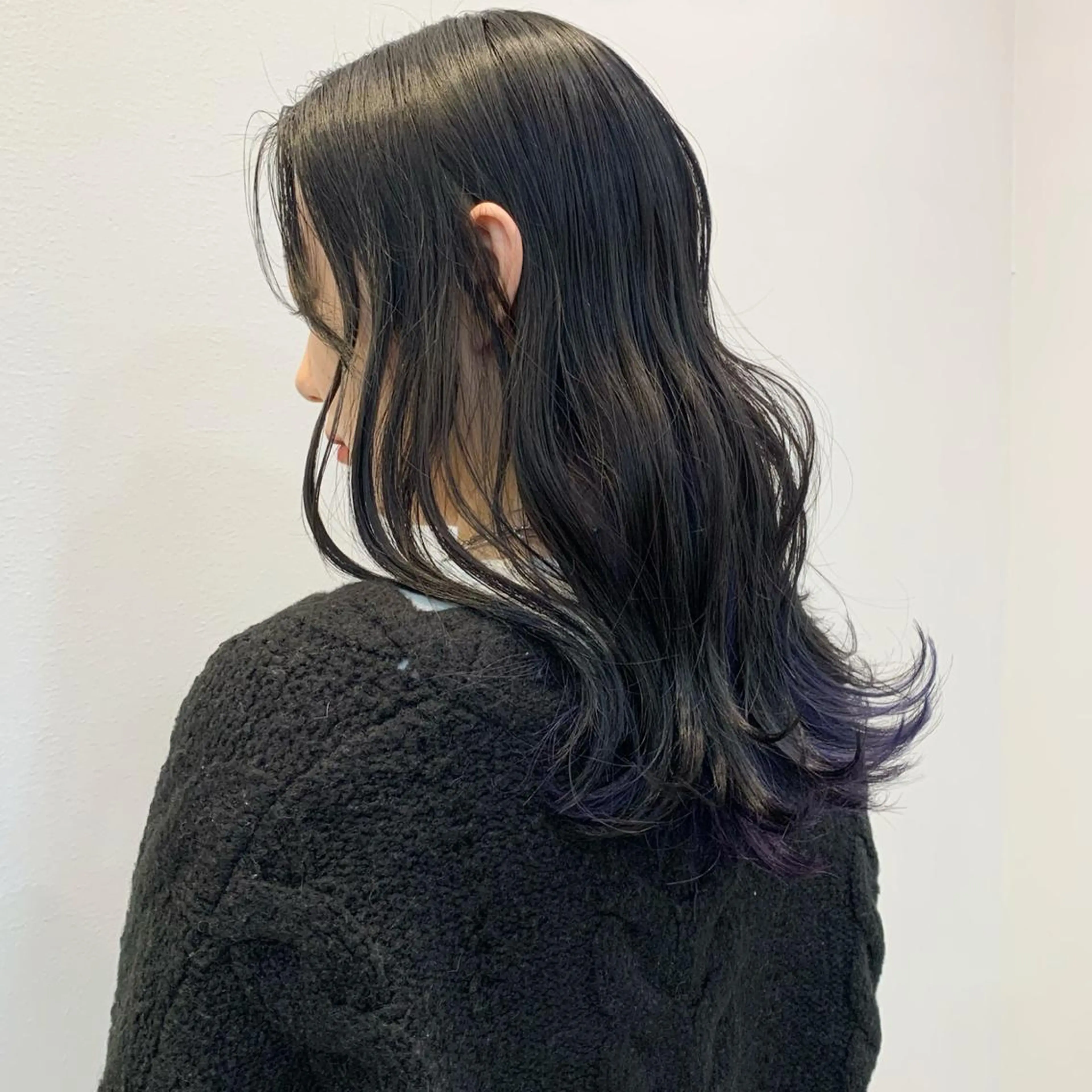 ロング カラー ヘアアレンジ アッシュ ブリーチ グラデーションカラー ラベンダーカラー ラベンダーアッシュ ヘアカラー トリートメント No1韓国風レイヤー &カチモリ✨ /サキのヘアスタイル