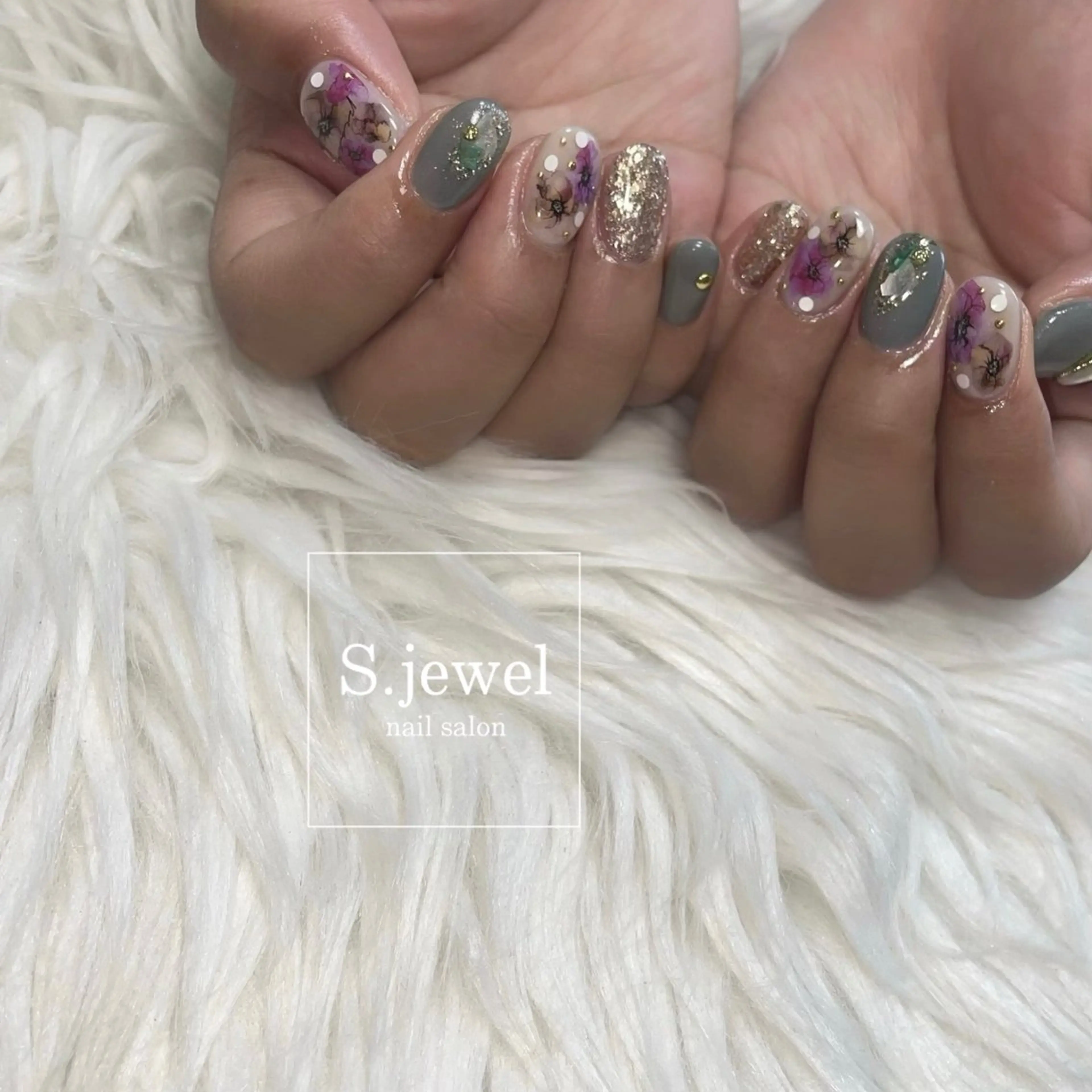 ネイル S♡JEWEL所属・S. JEWELのネイルデザイン