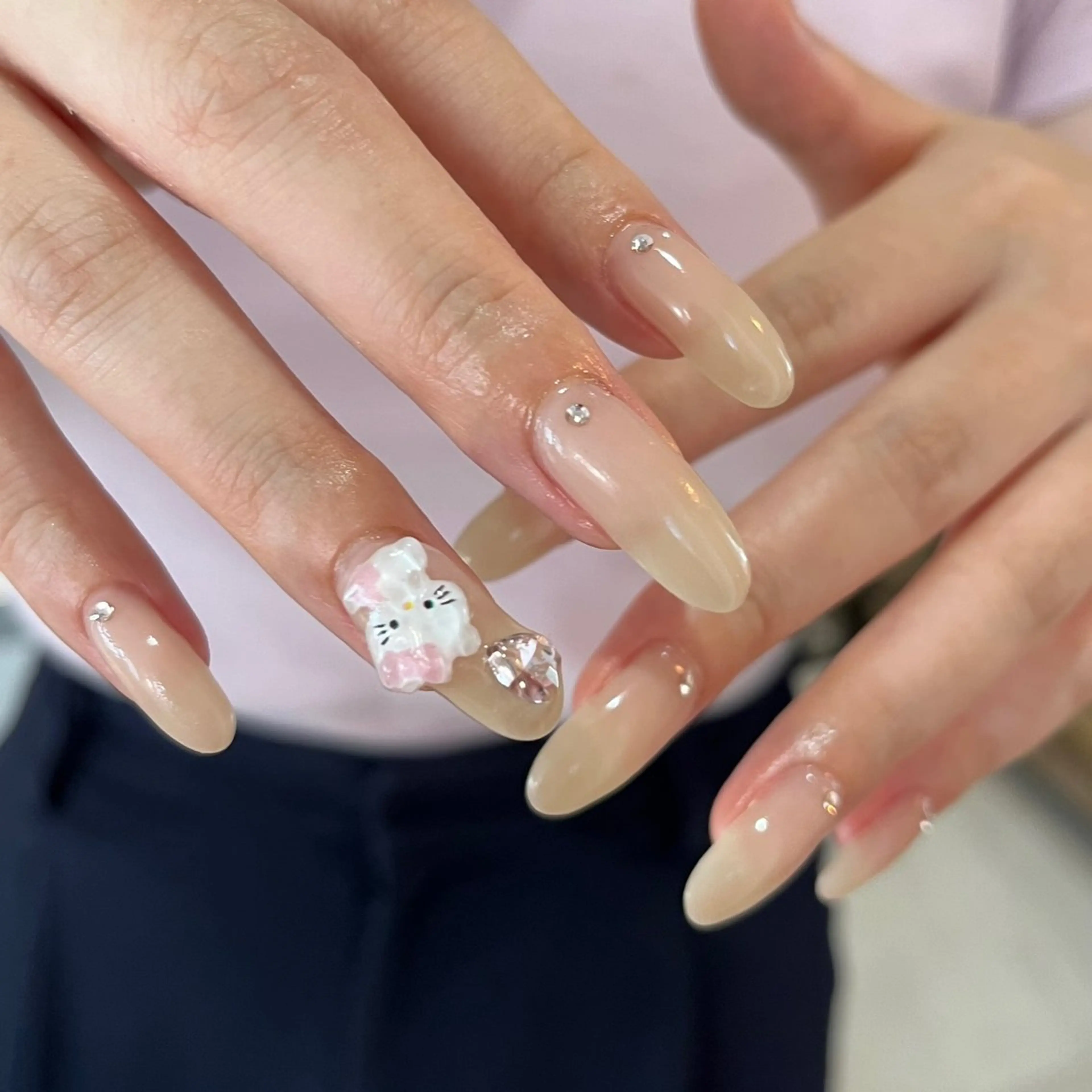 ネイル ハンドネイル 市本 葵のネイルデザイン