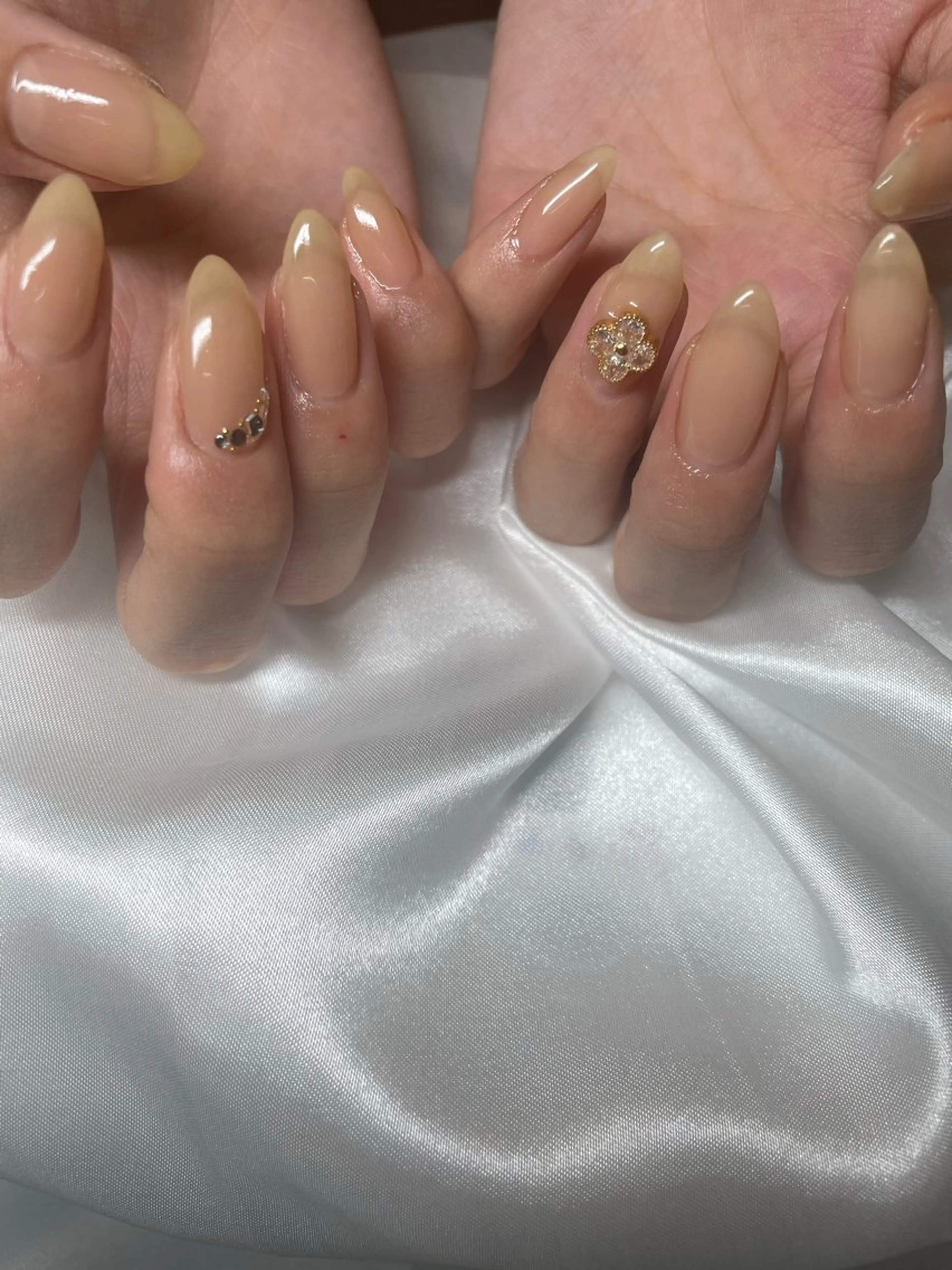 ネイル ハンドネイル ulu🌼 nanaのネイルデザイン