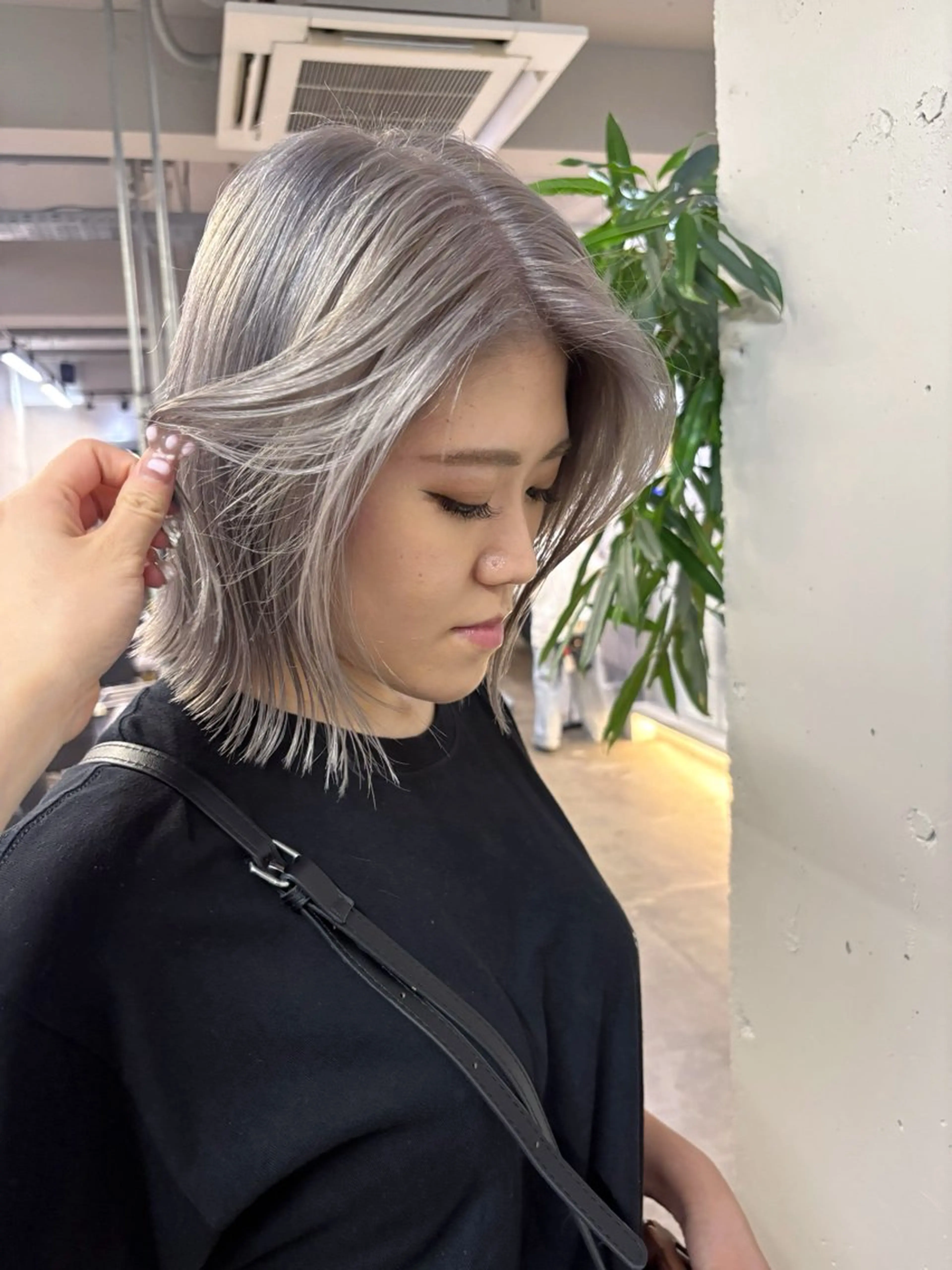 カラー ヘアカラー ハイトーン レイヤー🎀meiのヘアスタイル