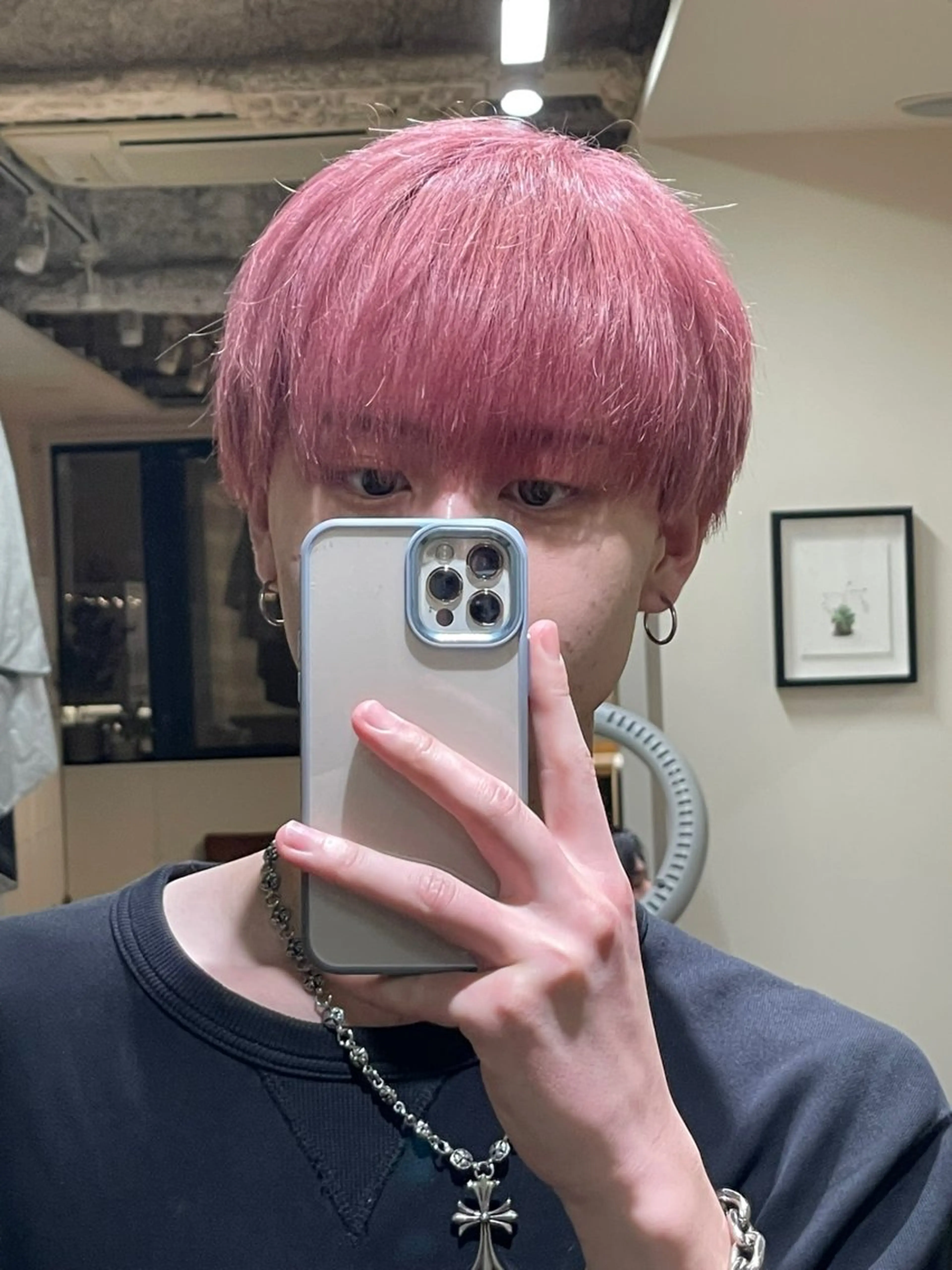 ショート カラー メンズ メンズブリーチ ブリーチ ケアブリーチ ピンクカラー ヘアカラー 菅野 智敬のヘアスタイル