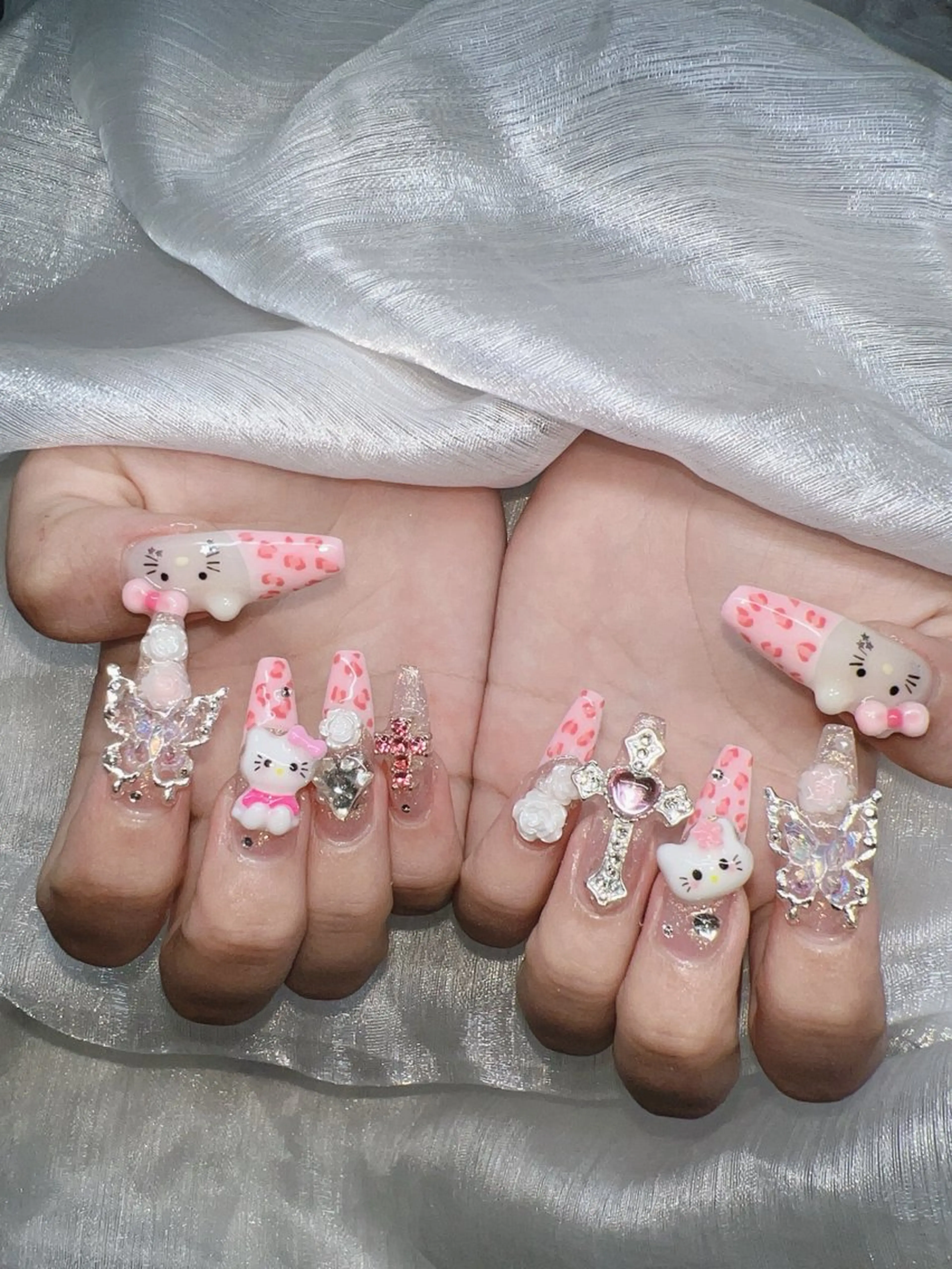 ネイル 長さ出し グラデーション キラキラネイル マグネットネイル ニュアンスネイル Lee Nails チップ長さだし専門店のネイルデザイン