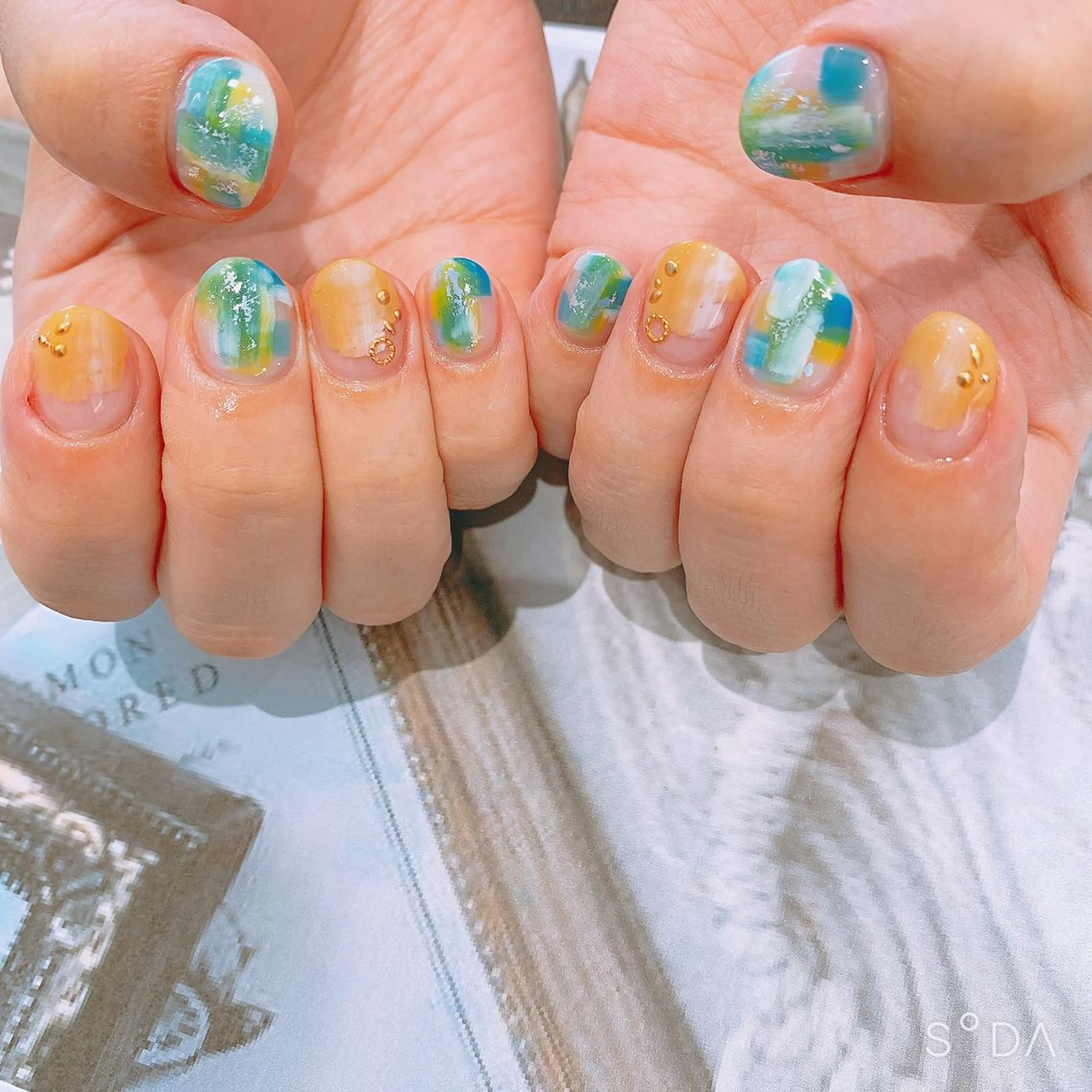 ネイル Rena colore'のネイルデザイン