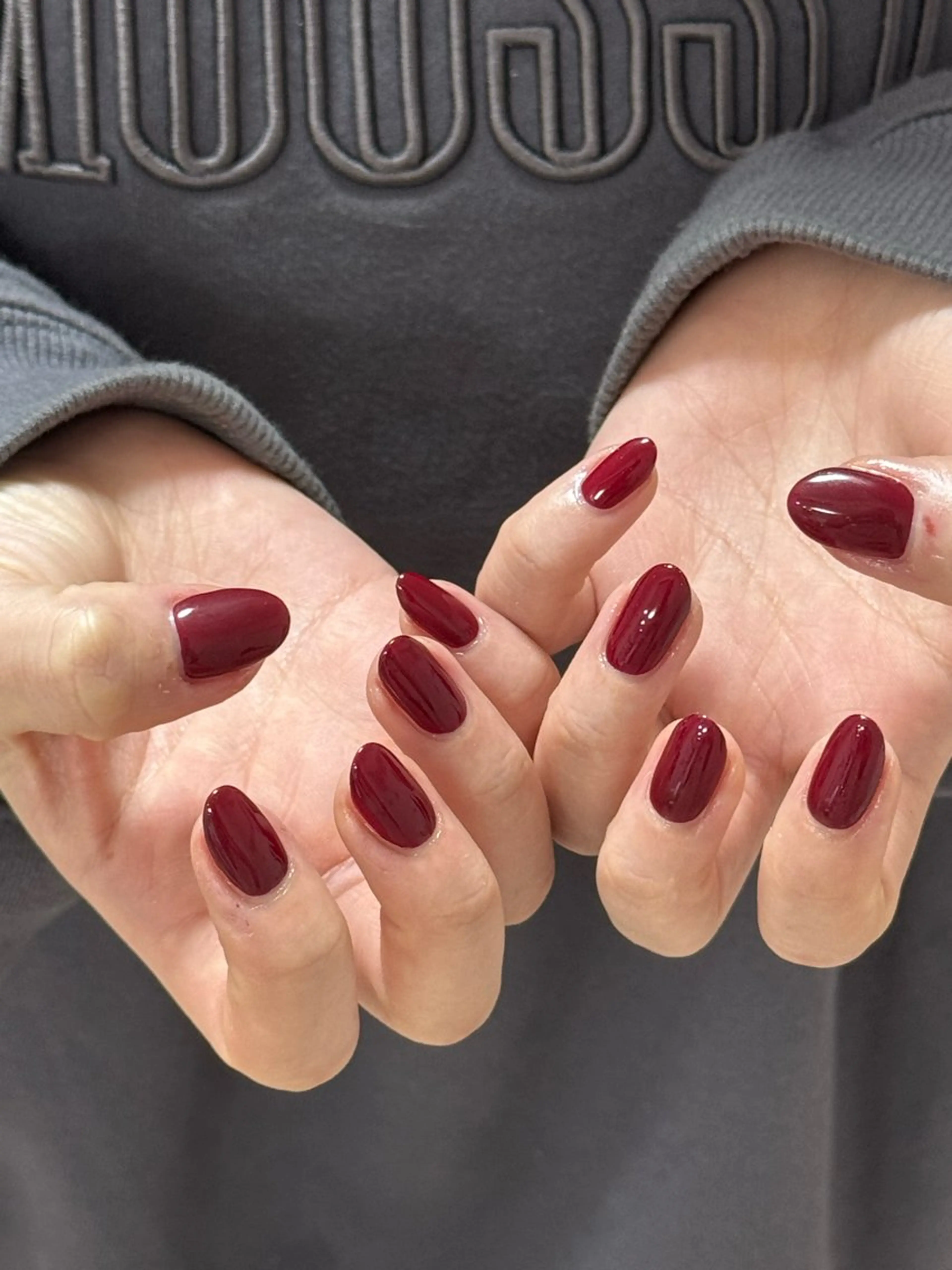 ネイル フレンチネイル グラデーション キラキラネイル 韓国ネイル マグネットネイル ハンドネイル 🎀🎀YooLi Nail Salonのネイルデザイン