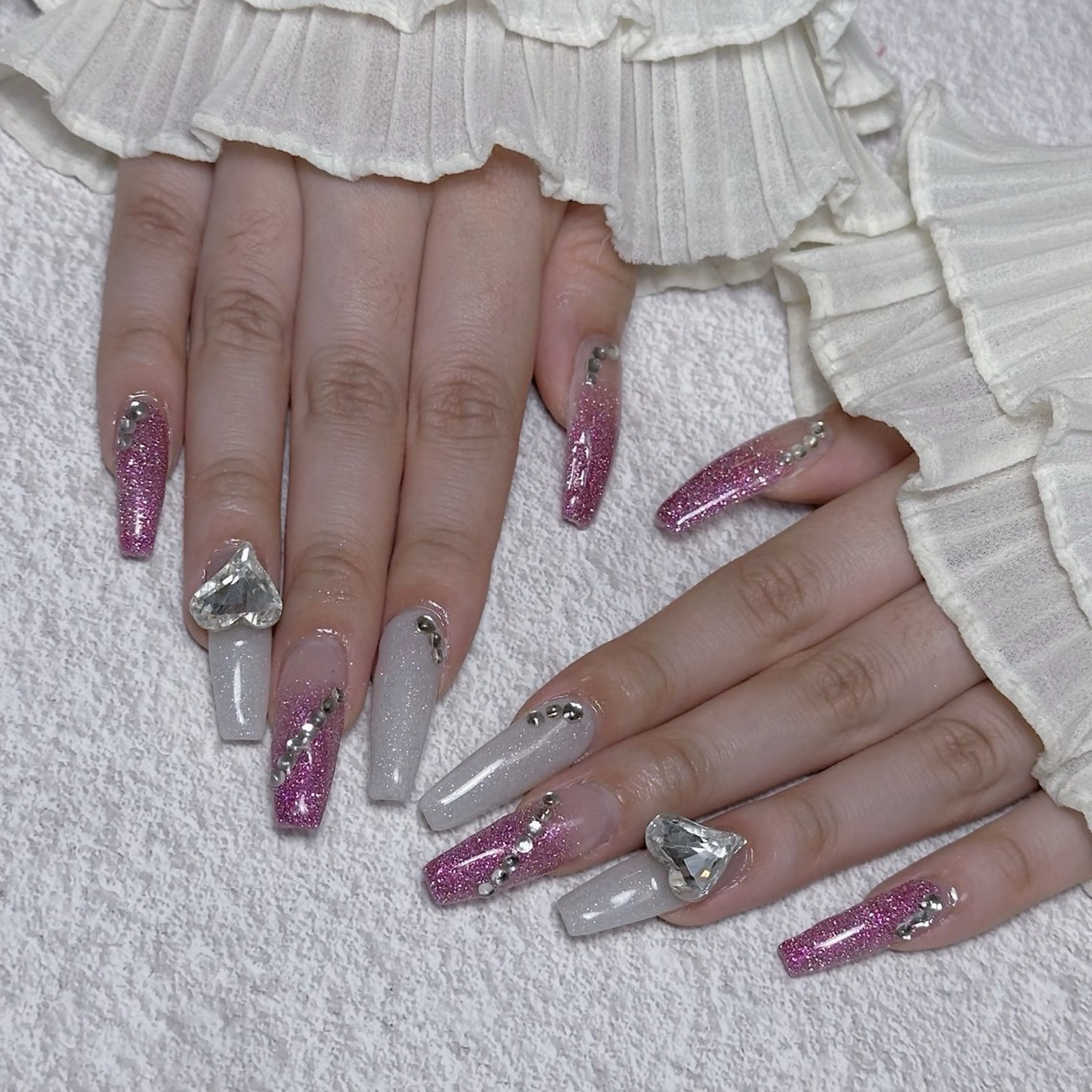 ネイル ハンドネイル Yun nail Jihoのネイルデザイン