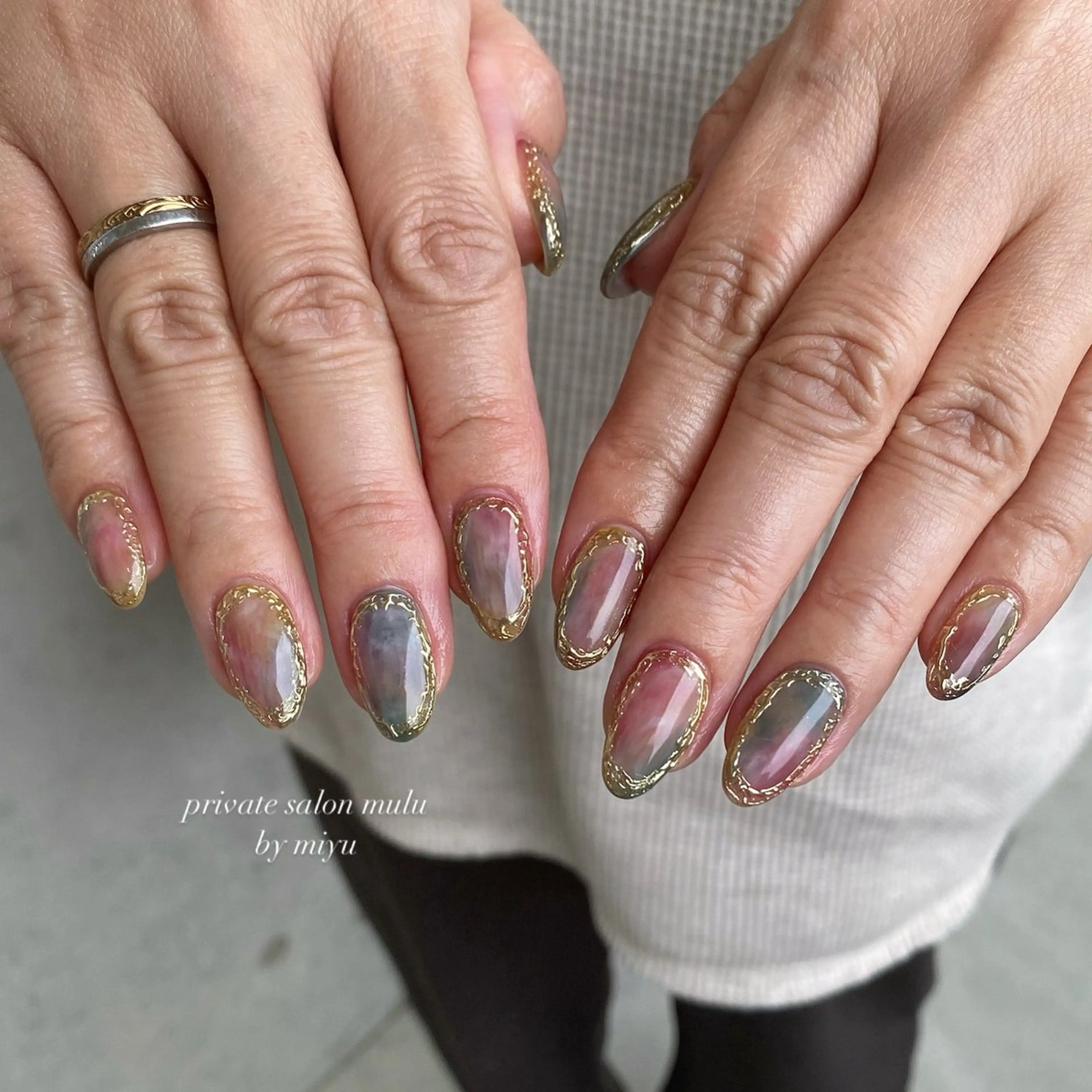 ネイル ミラーネイル nail salon muluのネイルデザイン