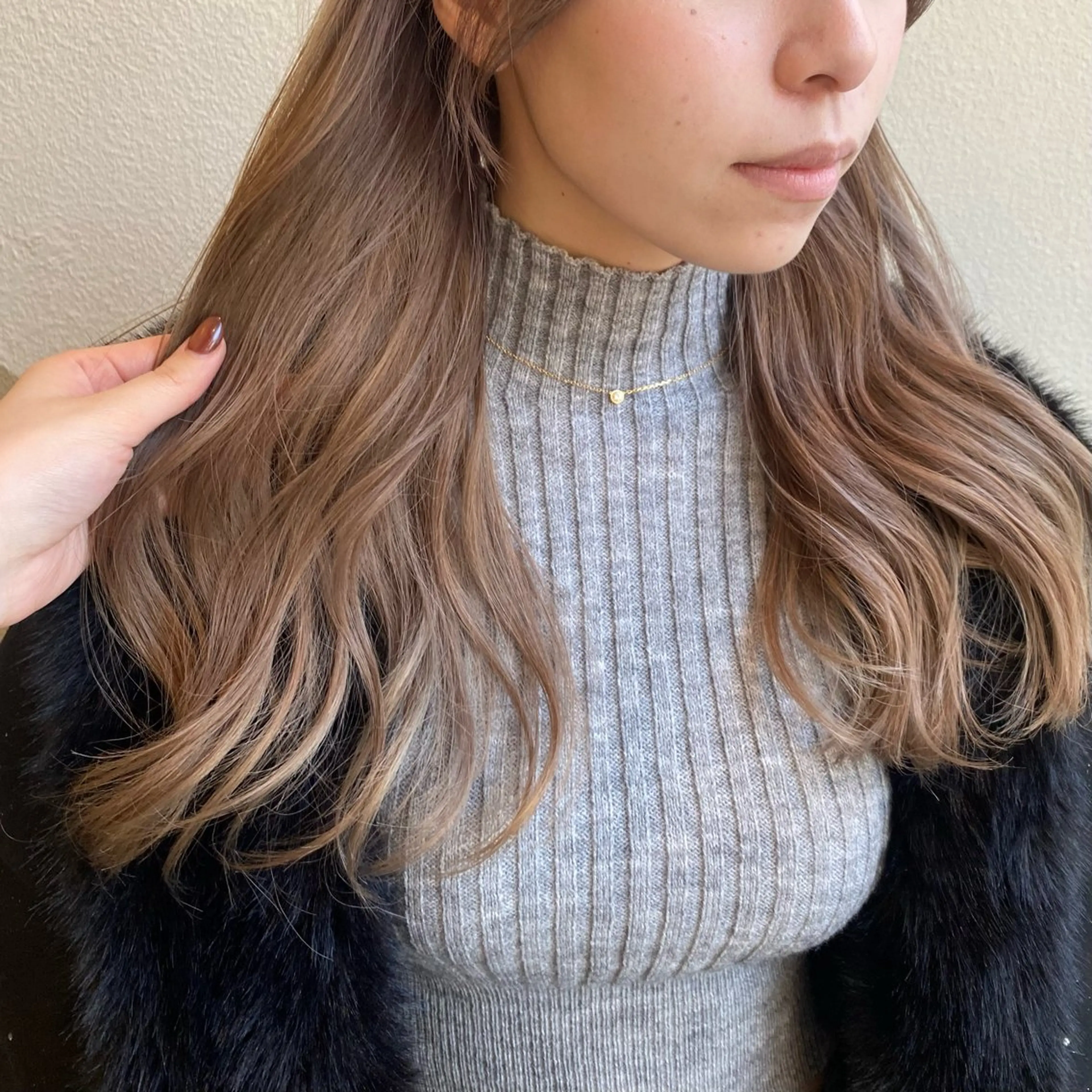 ロング カラー ヘアカラー トリートメント 透明感カラー/ 小顔カット/ミヅキのヘアスタイル