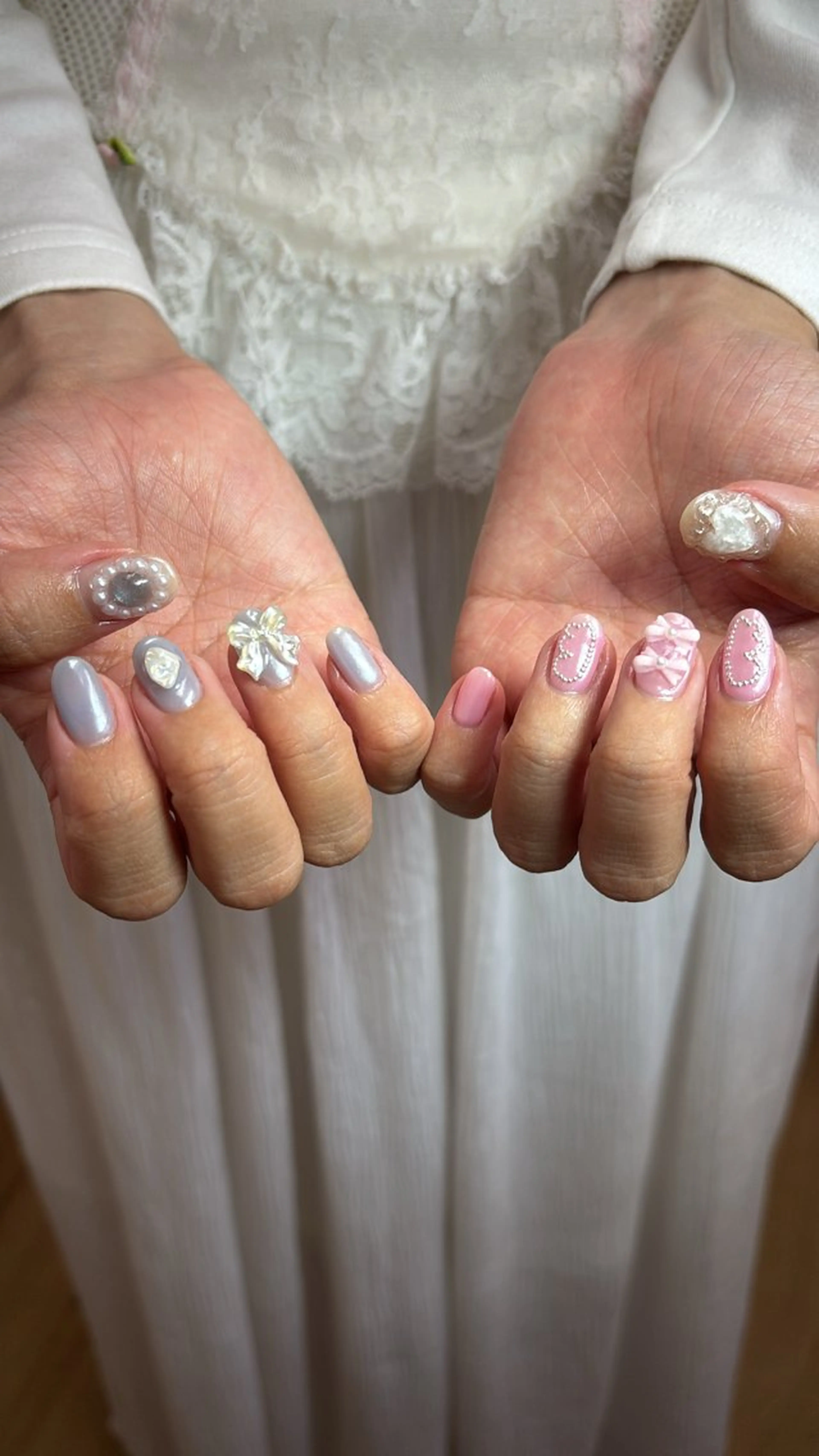 ネイル nailsalon　hue所属・小山 羽奈のネイルデザイン