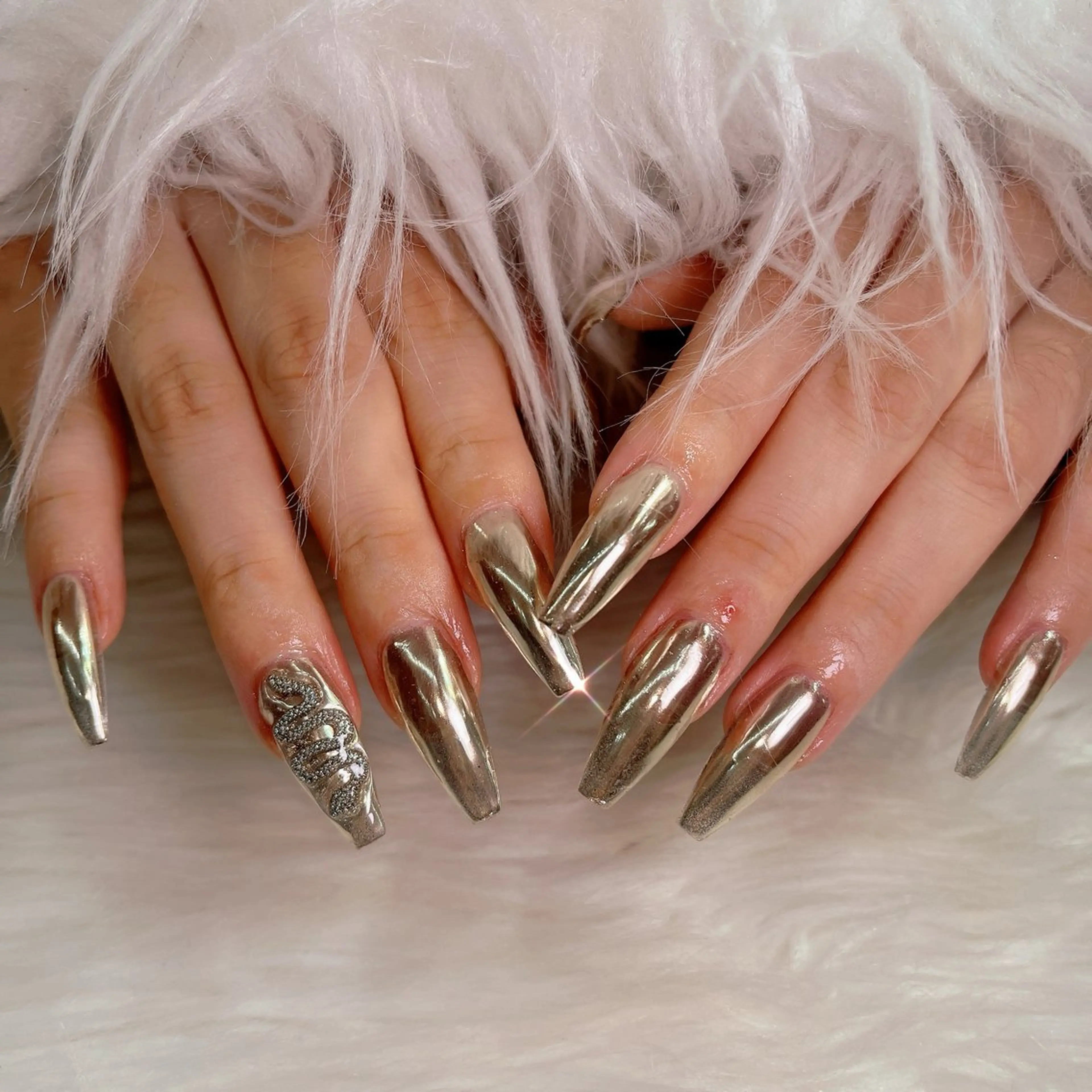 ネイル ミラーネイル ハンドネイル ROOTS所属・K Maoのネイルデザイン