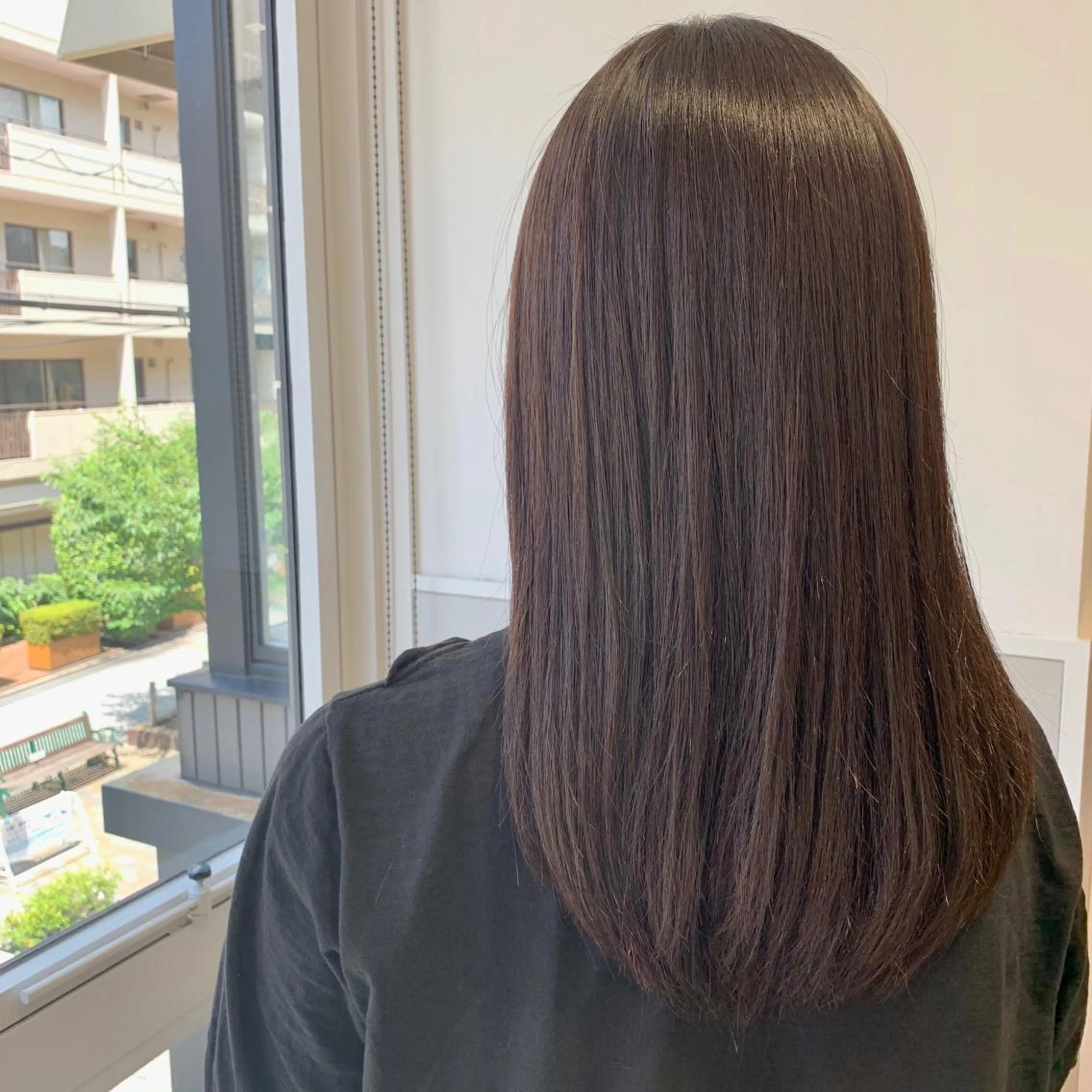 セミロング カラー ヘアアレンジ 髪質改善period.所属・いしかわまい🎀 髪質改善特価サロンのヘアスタイル