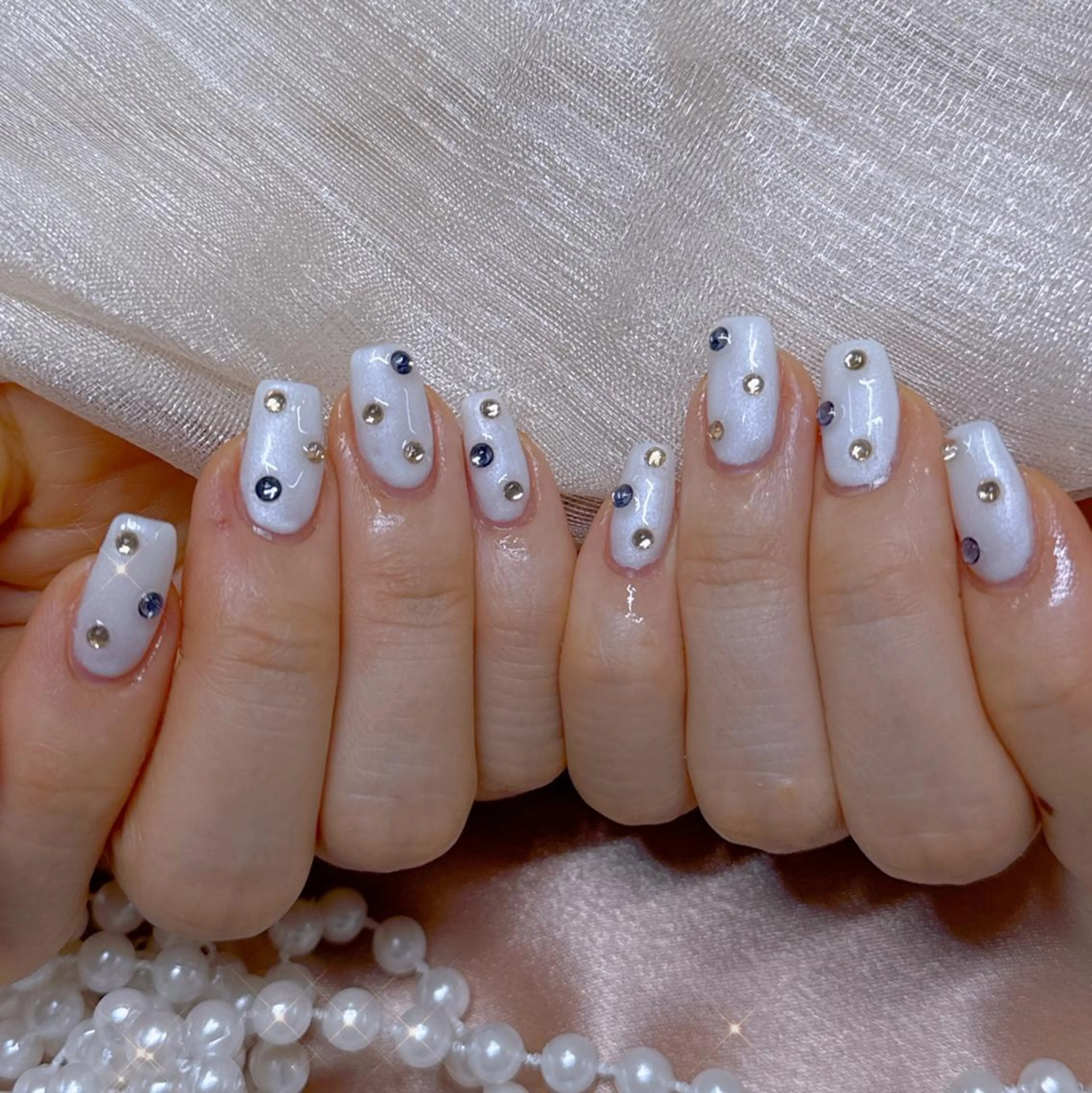 ネイル ハンドネイル queens nailsalonのネイルデザイン