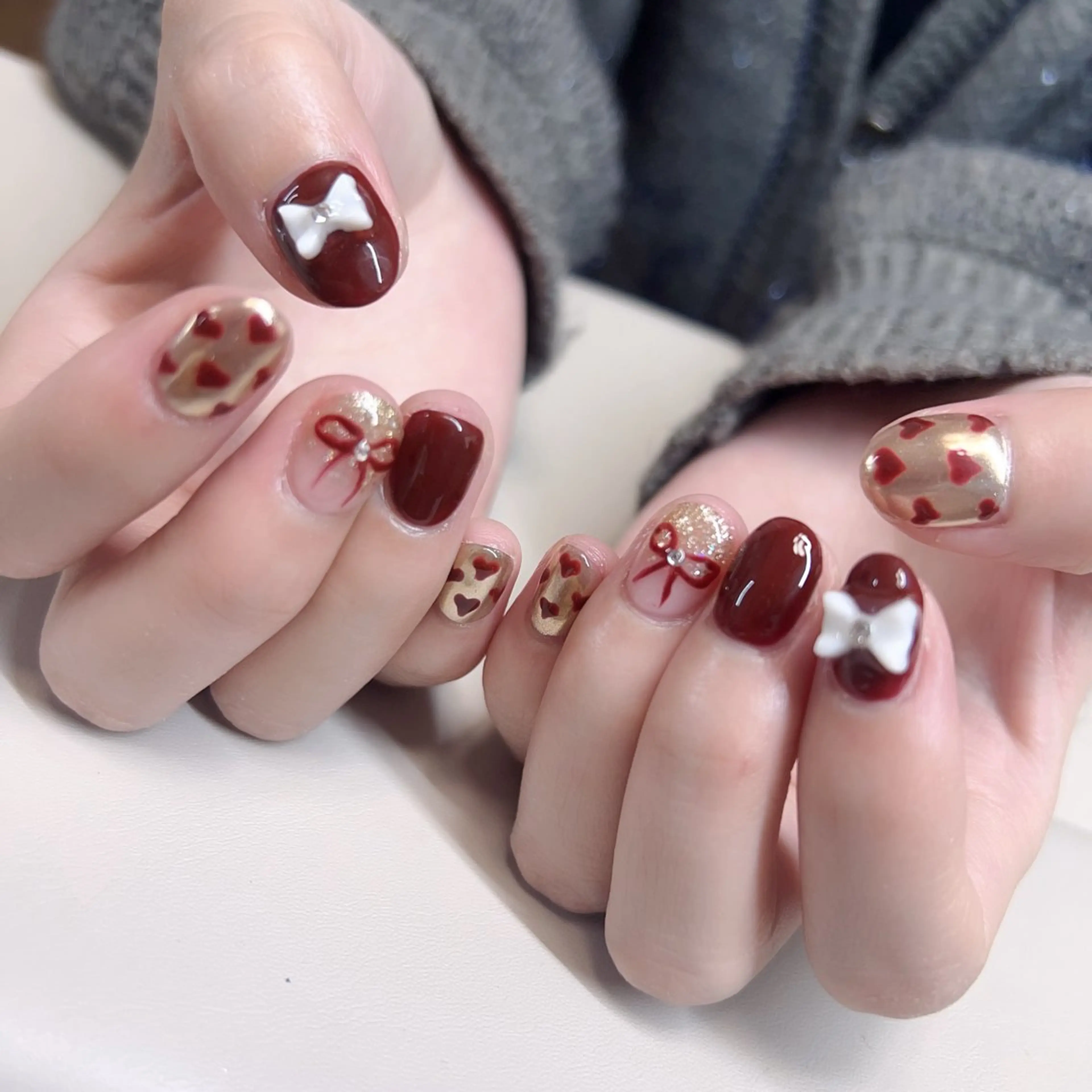 ネイル 成人式 フレンチネイル ジェルネイル グラデーション マグネットネイル ハンドネイル co coのネイルデザイン