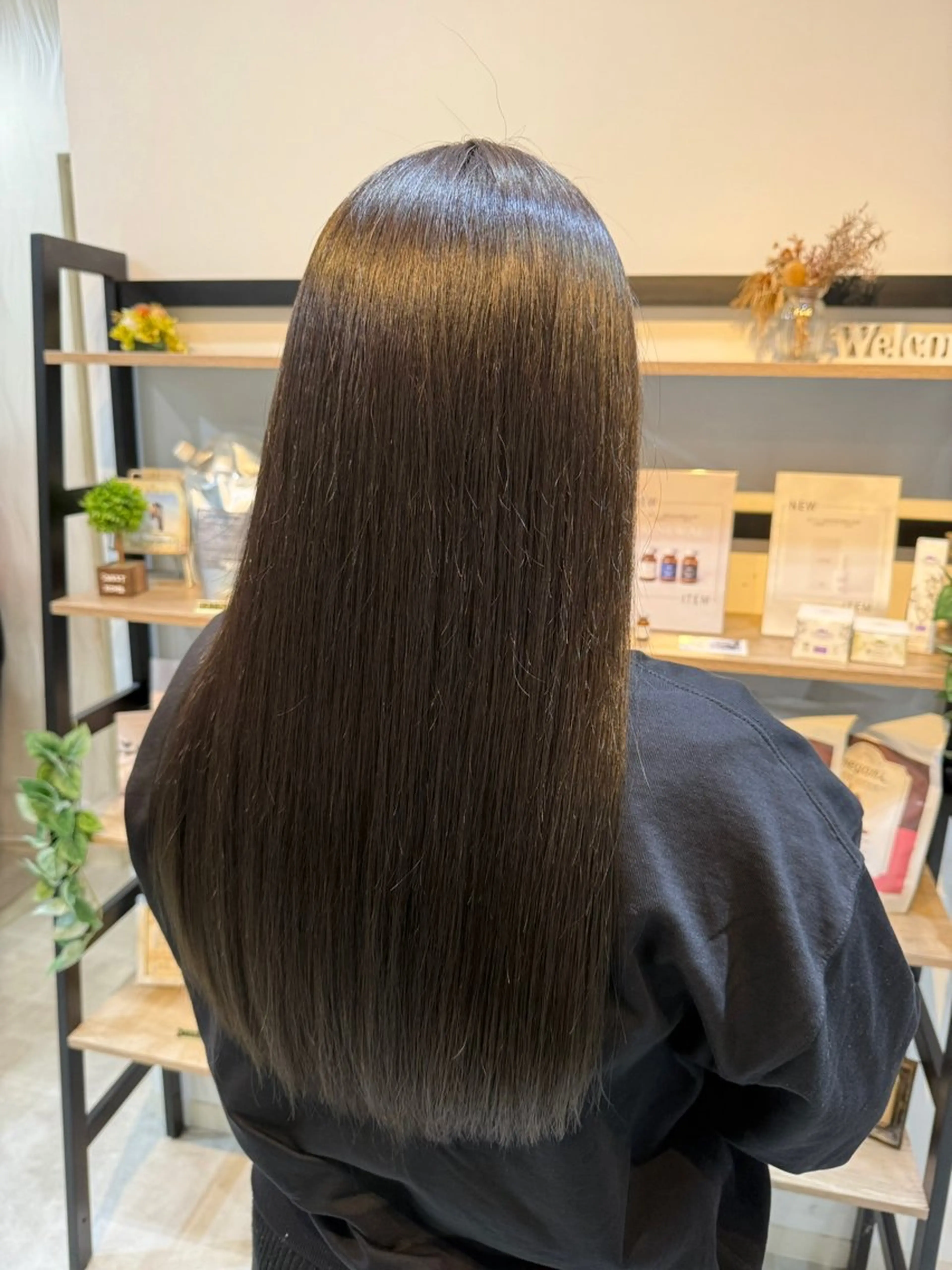 ロング カラー カット ヘアカラー 島 歩那のヘアスタイル