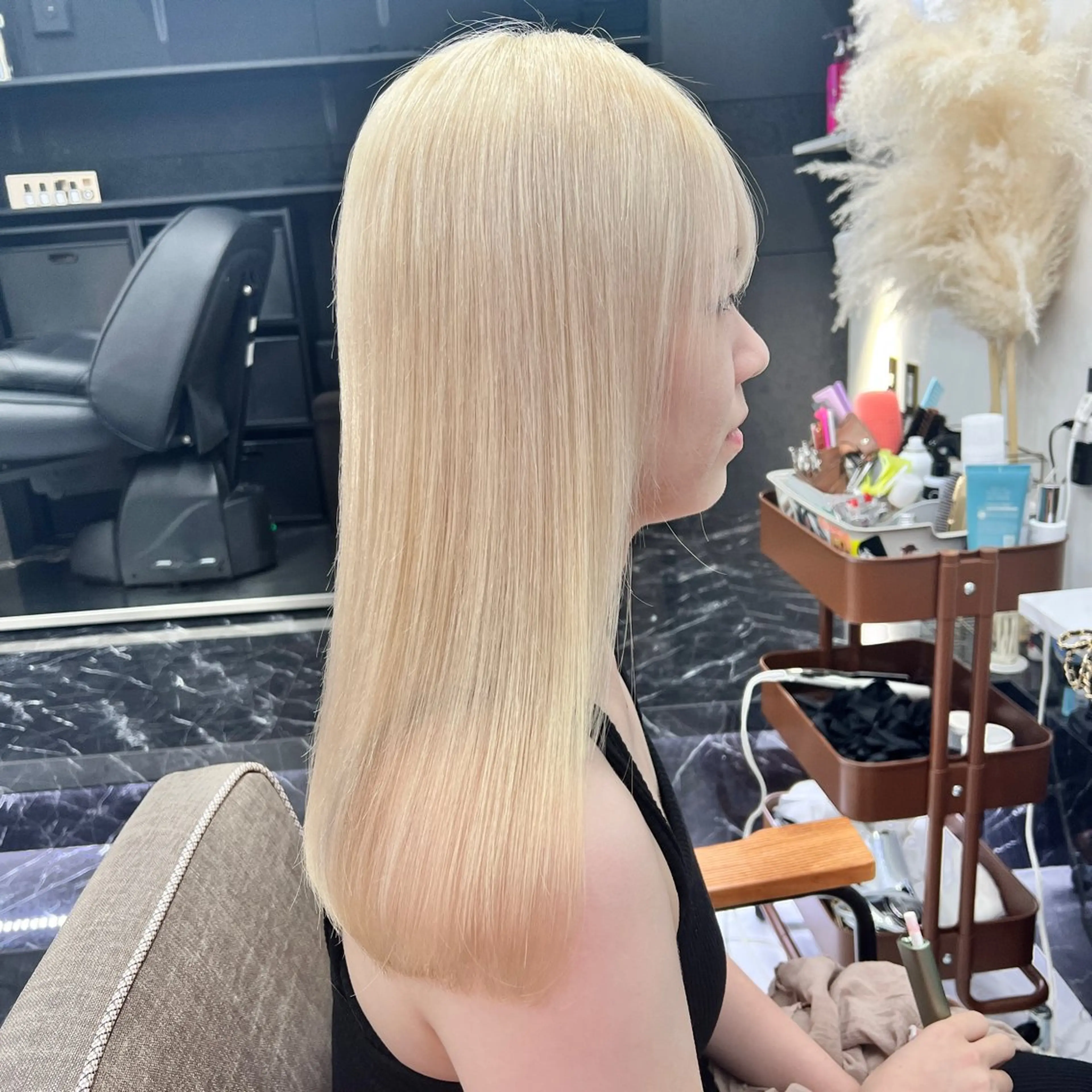 セミロング カラー ブリーチ 透明感カラー ChuDuck所属・🐮ChuDuck 代表 SHOTA🐮のヘアスタイル